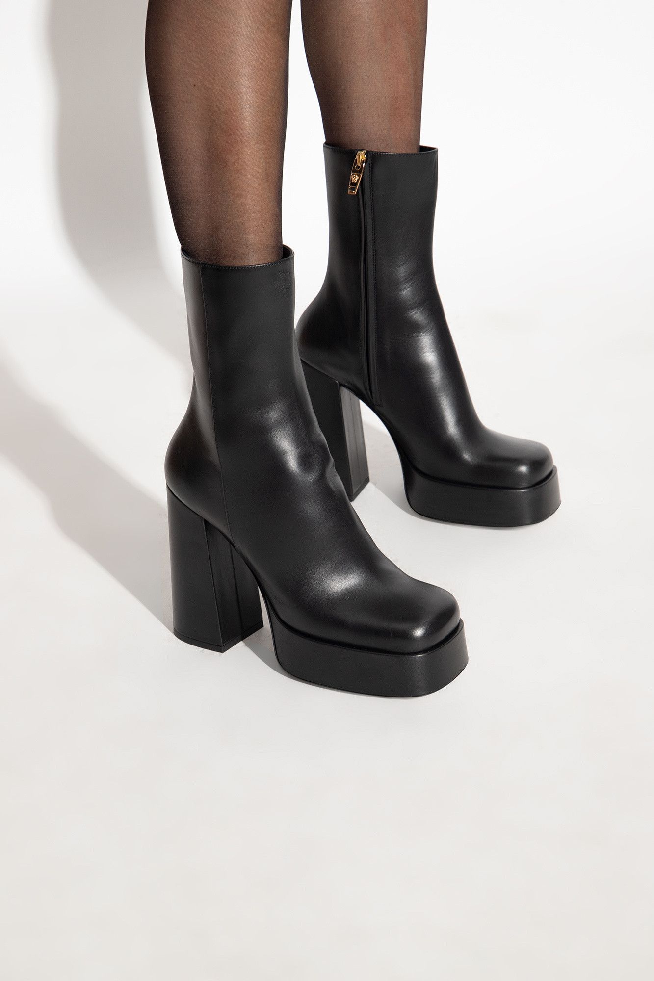 Versace o1s22i1n1024 Aevitas Boots in Black Size US 6 / IT 36 - 5 Thumbnail