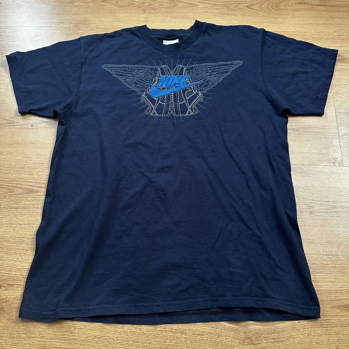 Nike × Vintage Nike Vintage Y2K T-Shirt Size US L / EU 52-54 / 3 - 1 Thumbnail