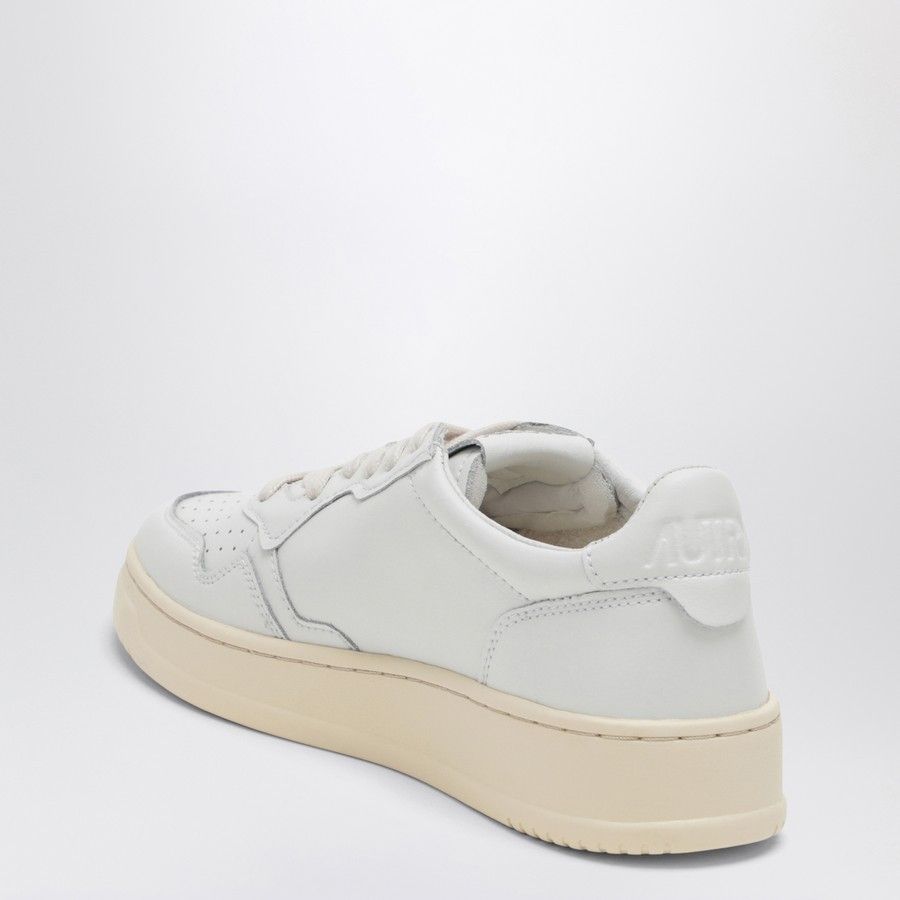 AUTRY o1d2blof0725 Leather Low-Top Sneakers in White Size US 11 / EU 44 - 4 Thumbnail