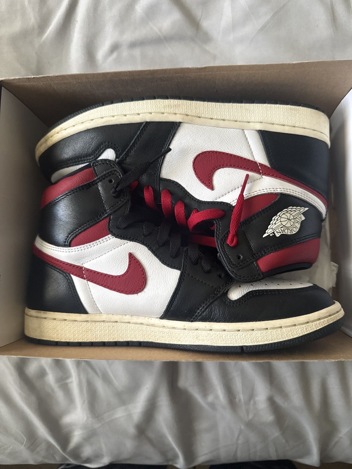 Jordan Brand Jordan 1 High “Gym Red” Size US 8.5 / EU 41-42 - 7 Thumbnail