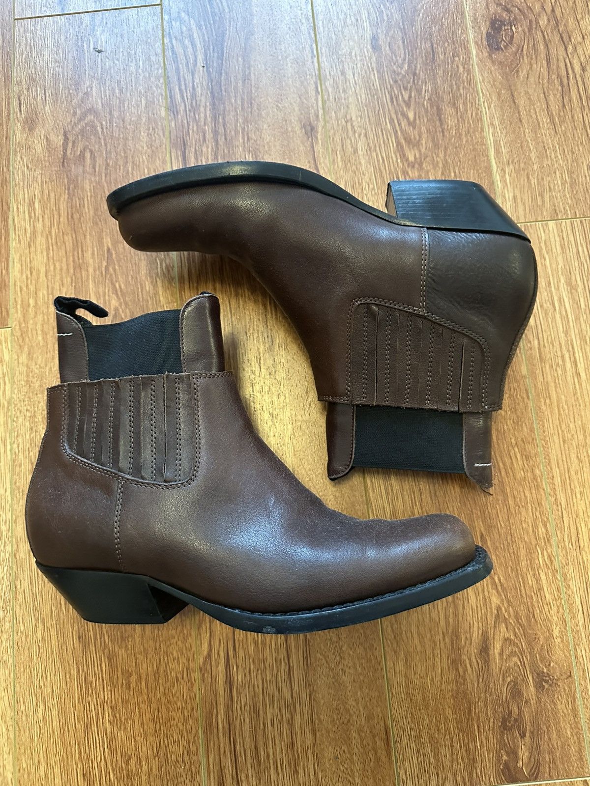 Maison Margiela MM6 Maison Margiela Spliced Chelsea/Cowboy Boots Size US 9 / IT 39 - 2 Thumbnail