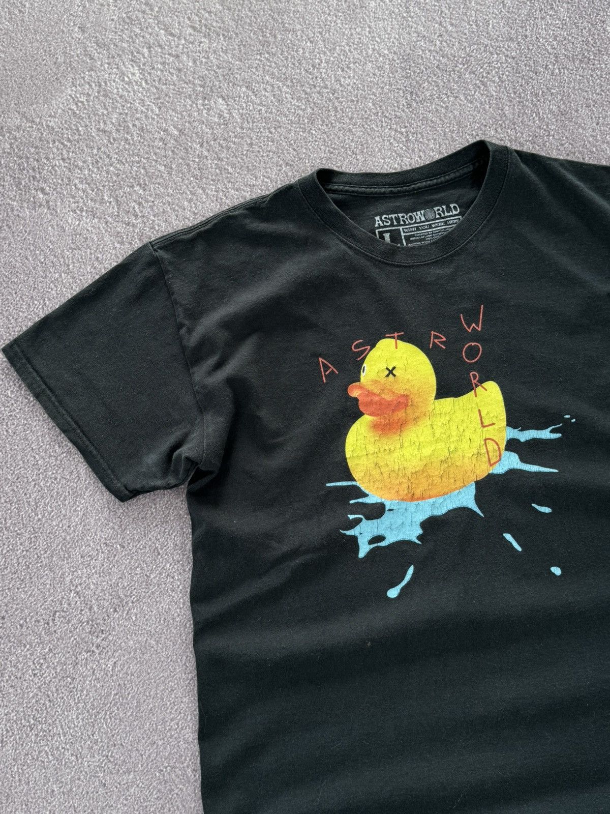 Travis Scott Astroworld 2019’s Travis Scott Streetwear T-Shirt Size US L / EU 52-54 / 3 - 5 Thumbnail