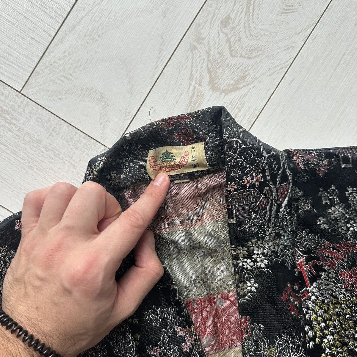Japanese Brand Vintage 90s Haori Kimono Embroidered jacket Japan hype y2k Size US L / EU 52-54 / 3 - 8 Thumbnail
