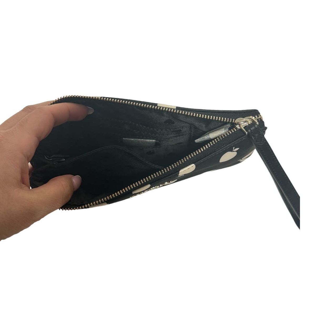 Kate Spade Kate Spade Apple Printed Nylon Medium Wristlet Zip Pouch Size ONE SIZE - 2 Thumbnail