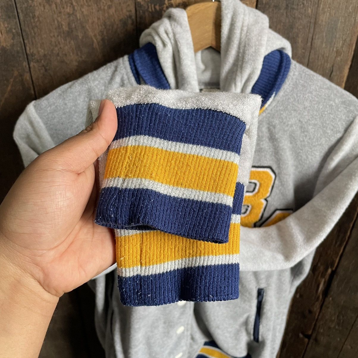 Japanese Brand Vintage Moon Blue Moon Hoodie Size US S / EU 44-46 / 1 - 4 Thumbnail