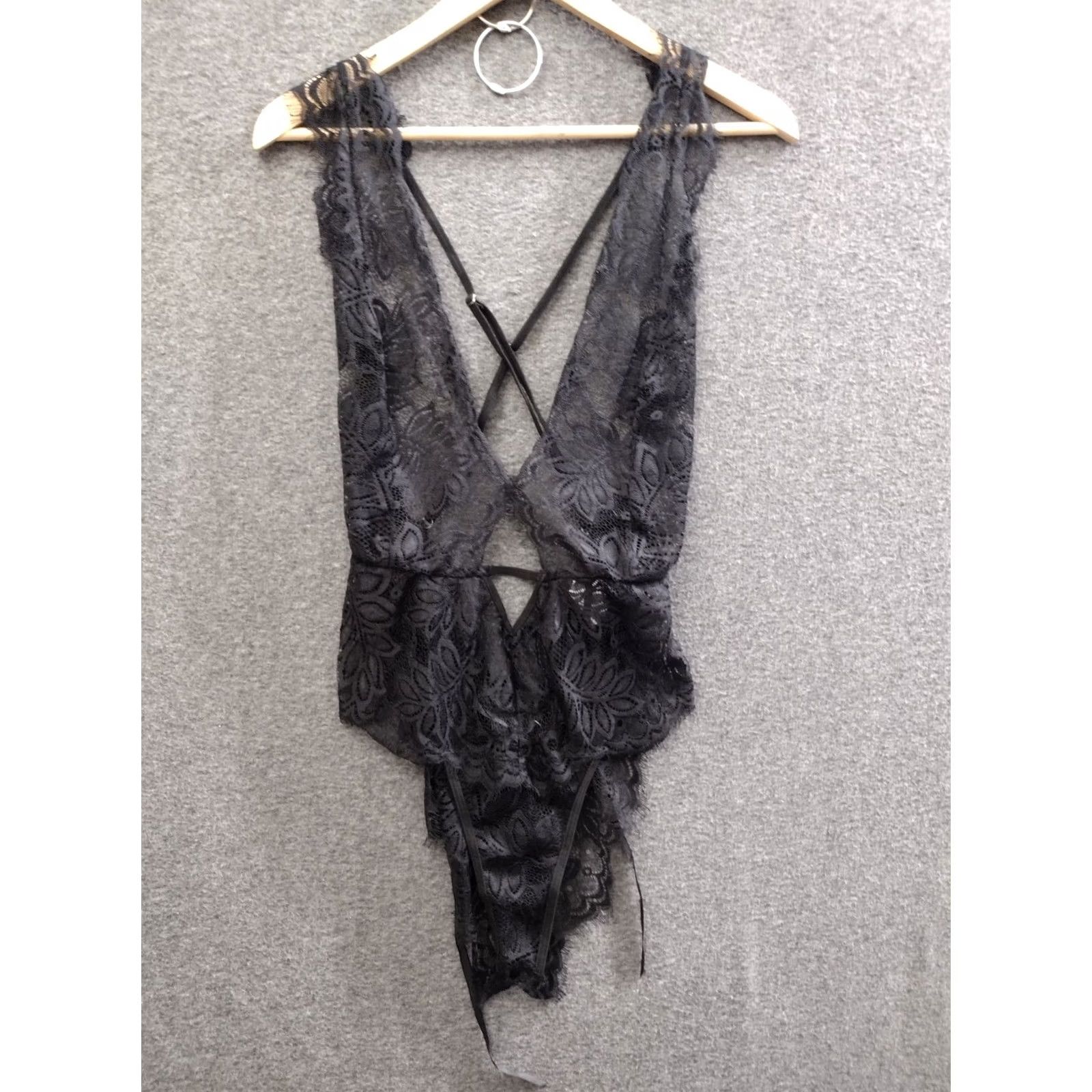 Vintage AvidLove Teddy lingerie Woman XL black lace Plunge V-Neck Cross Back One Piece Women Size XL Teddy lingerie Size ONE SIZE - 2 Thumbnail