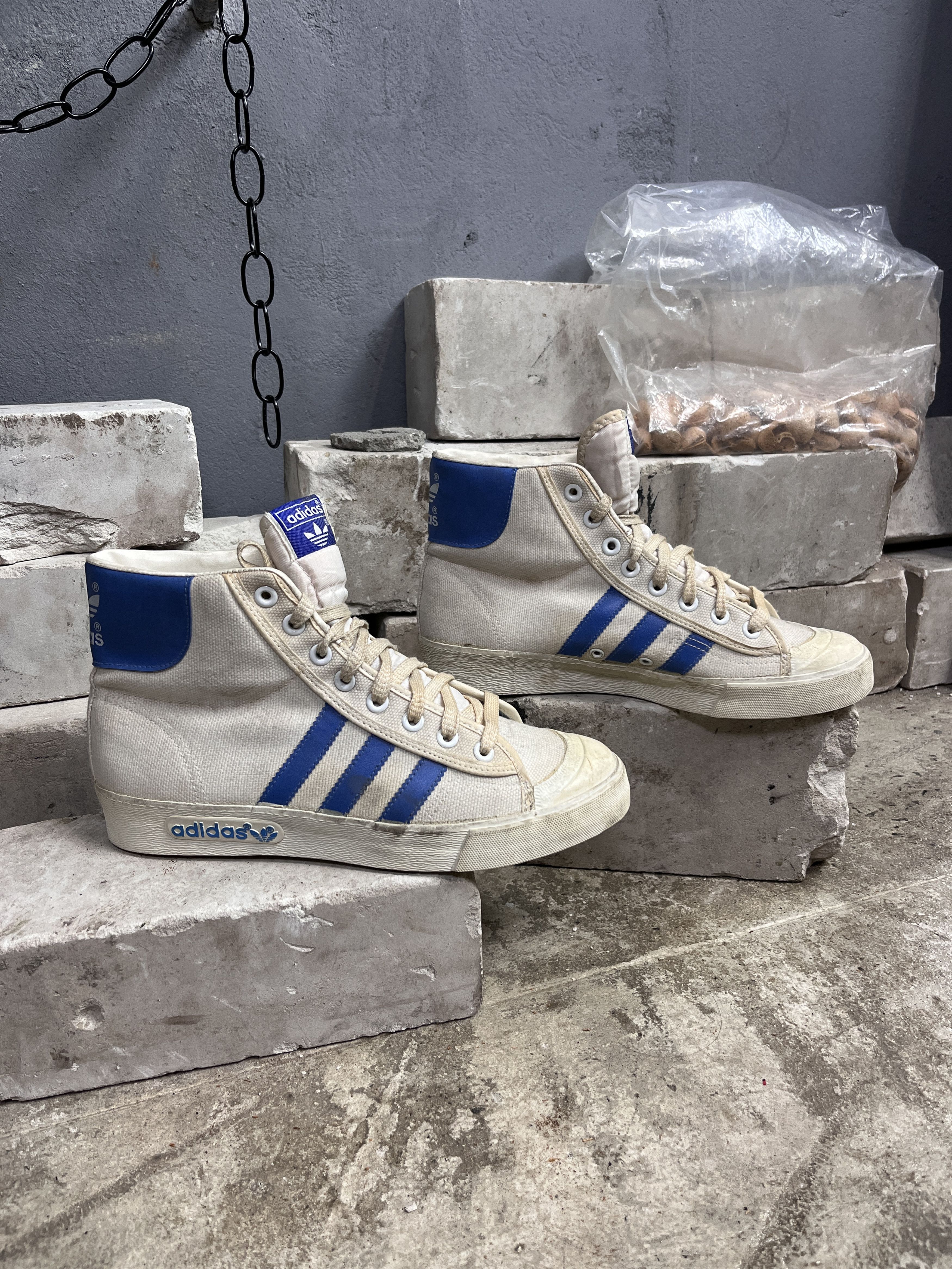 Adidas 1980s ADIDAS CANVAS HIGH TOP ROLLER SKATE SNEAKERS - 5134 Size US 10 / EU 43 - 2 Thumbnail