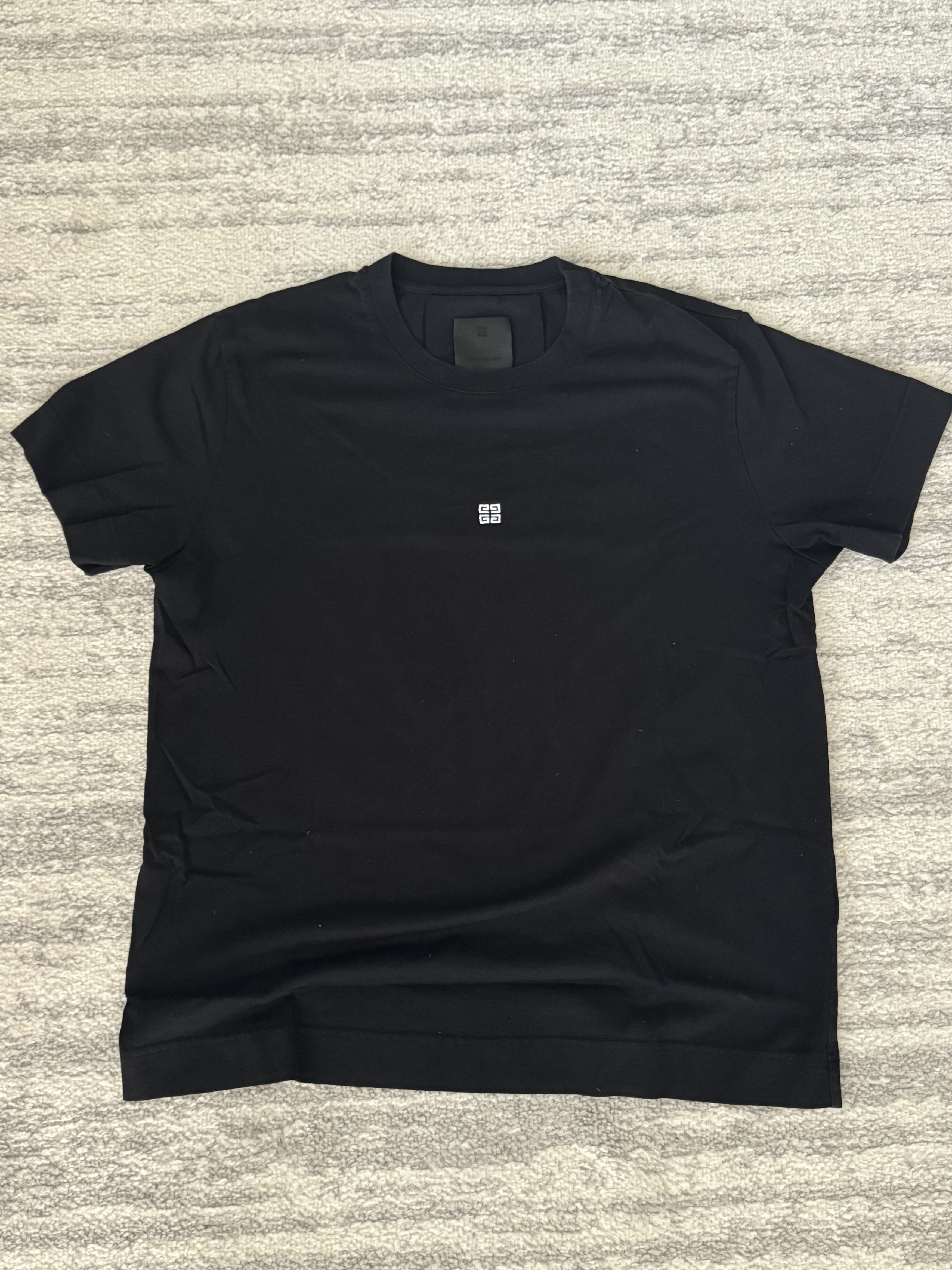 Givenchy Givenchy Jersey T-Shirt 4G Embroidery Size US XS / EU 42 / 0 - 1 Thumbnail