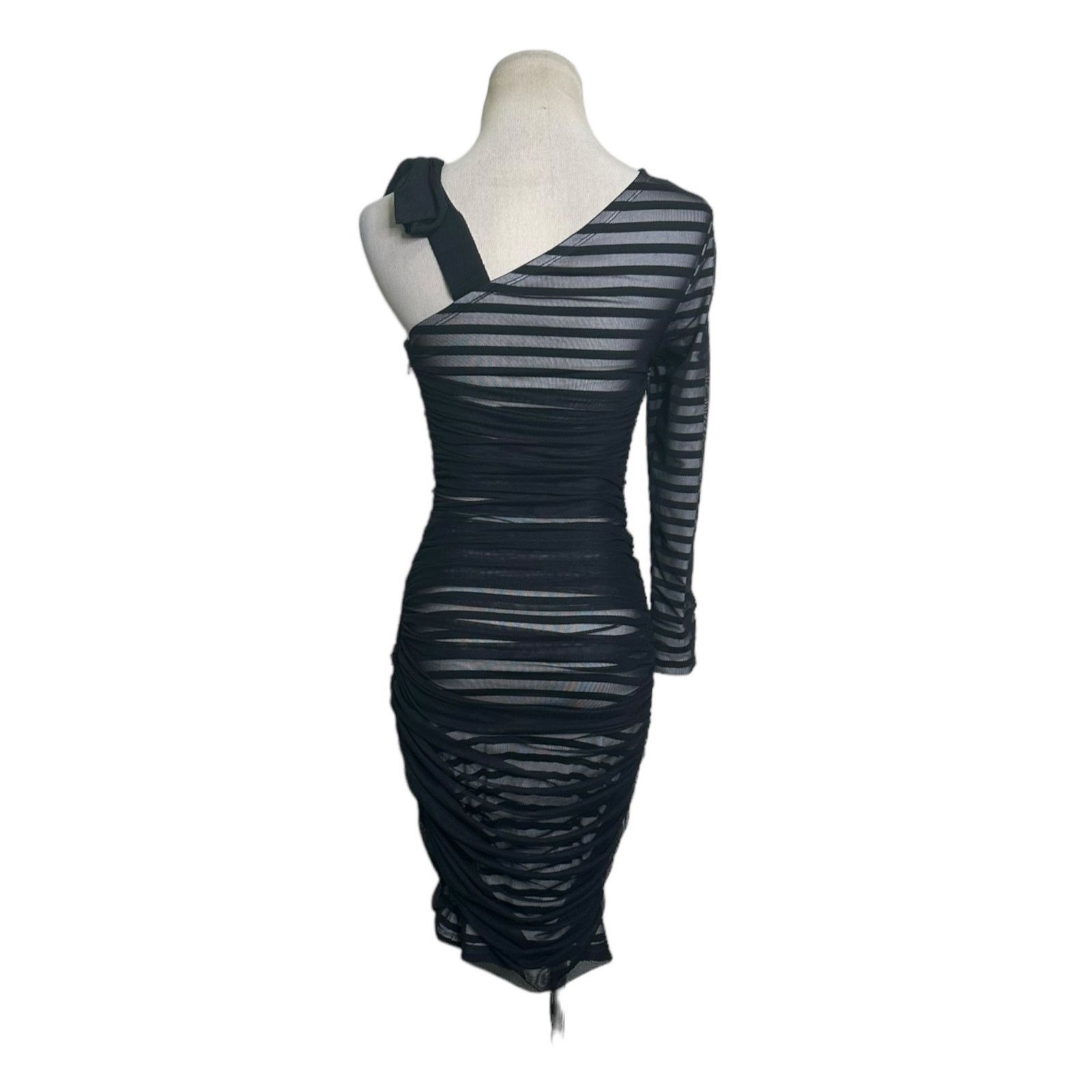 Bcbgmaxazria BCBGMAXAZRIA Striped One Shoulder Cocktail Dress size XS Size XS / US 0-2 / IT 36-38 - 12 Thumbnail