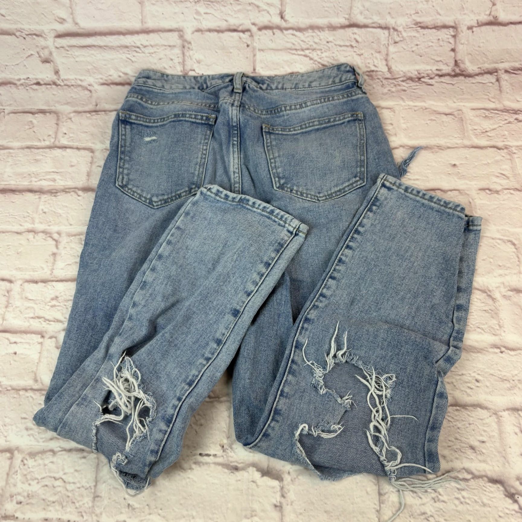 Pacsun VINTAGE? No, actually not vintage. PacSun Jeans Womens 25 Blue Mom Jean Distressed Ripped High Rise 26x26 Size 42" / US 20 - 3 Thumbnail