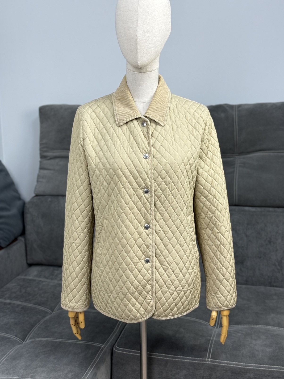Burberry Burberry London Quilted Jacket Beige Nova Check Lining Size M / US 6-8 / IT 42-44 - 3 Thumbnail