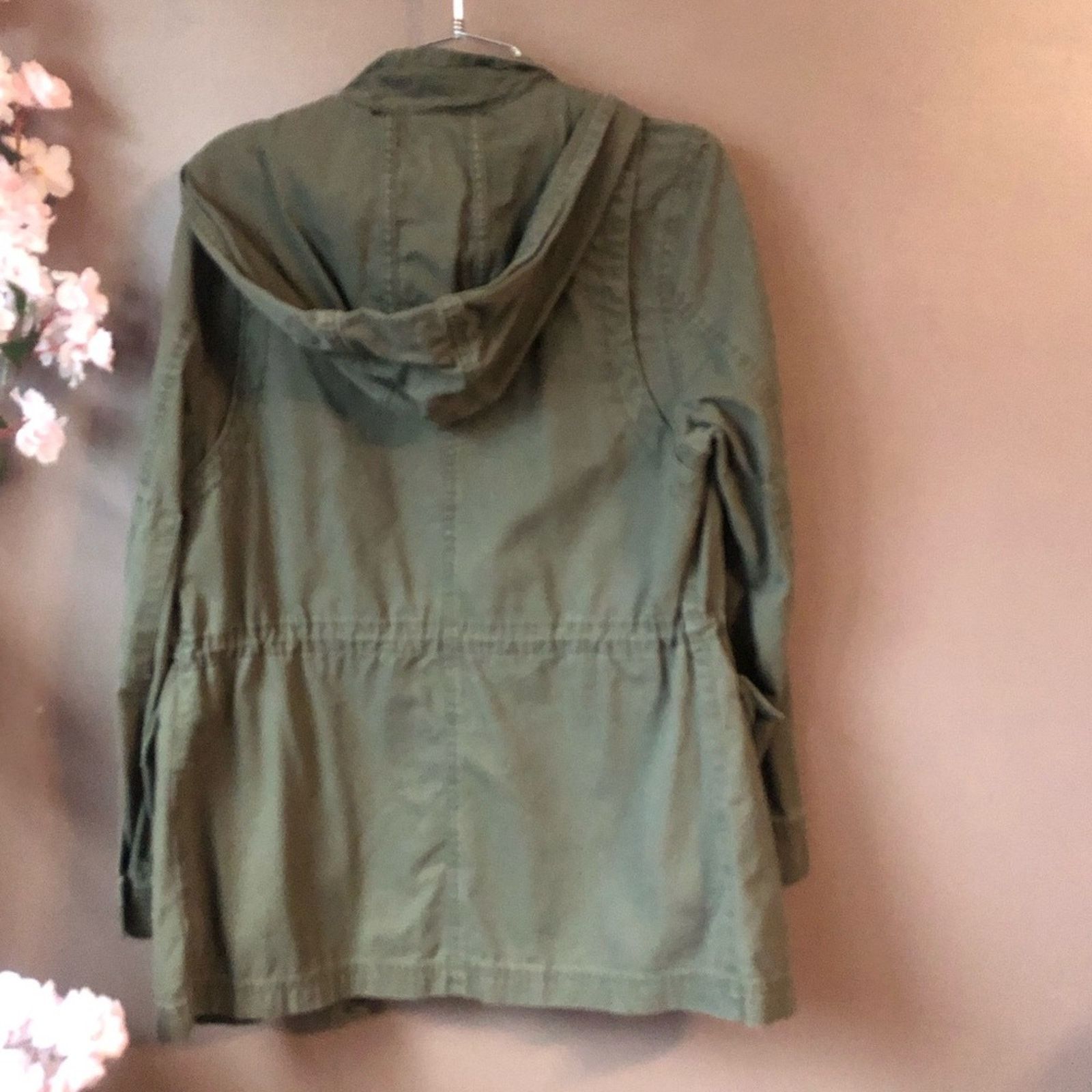 UNIVERSAL PRODUCTS. Cargo Army Utility Jacket in green. Size M / US 6-8 / IT 42-44 - 8 Thumbnail