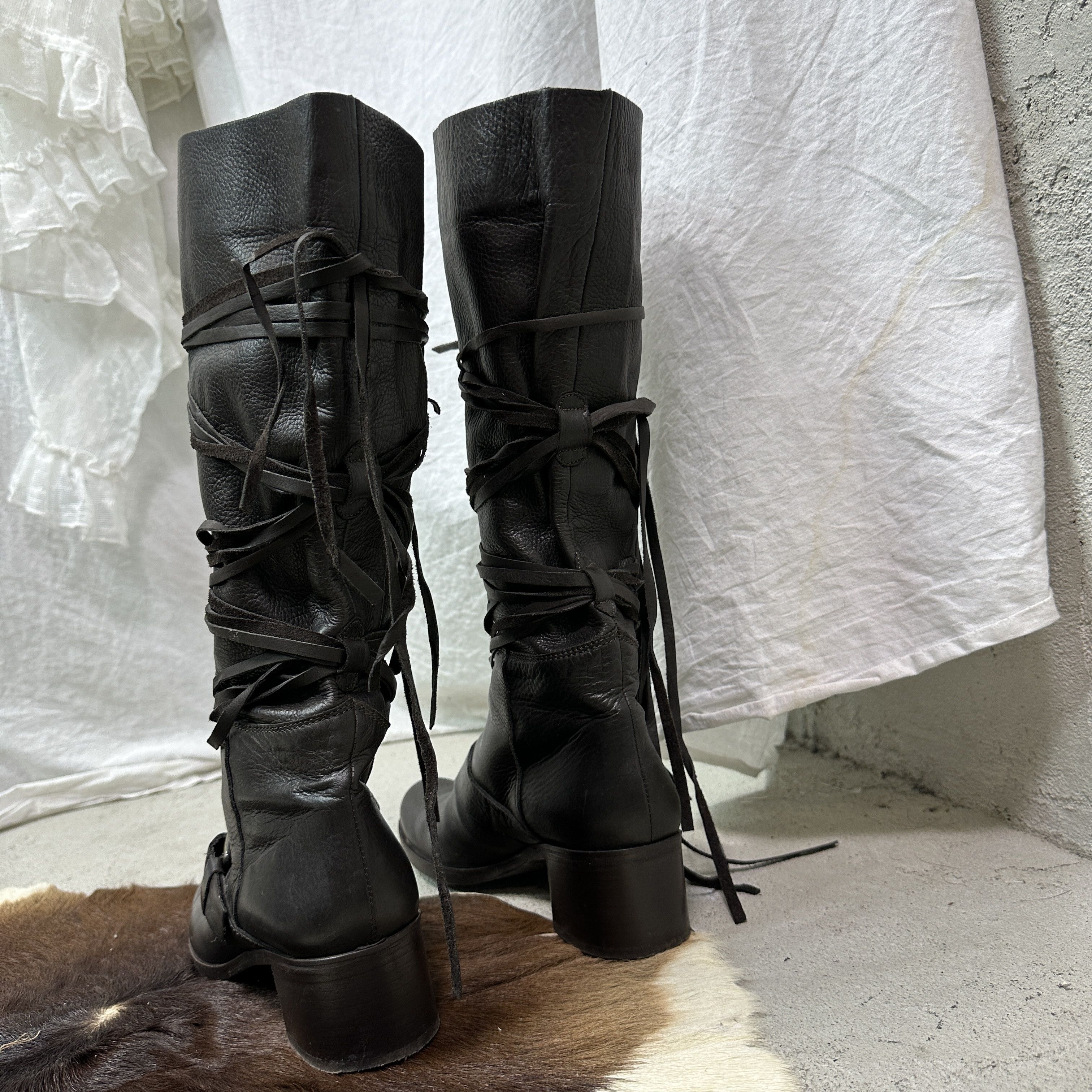 Vintage Vintage Avant Garde Bondage Tassels Harness Boots Y2K Size US 7 / IT 37 - 6 Thumbnail