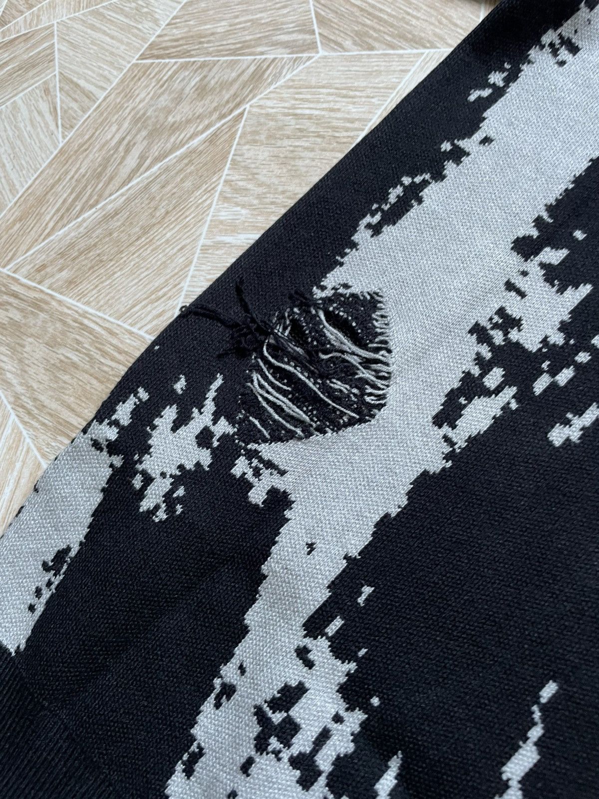 Other Y2K Grunge Distressed Knitted Sweater Glitch Art Gothic L Size US L / EU 52-54 / 3 - 14 Thumbnail