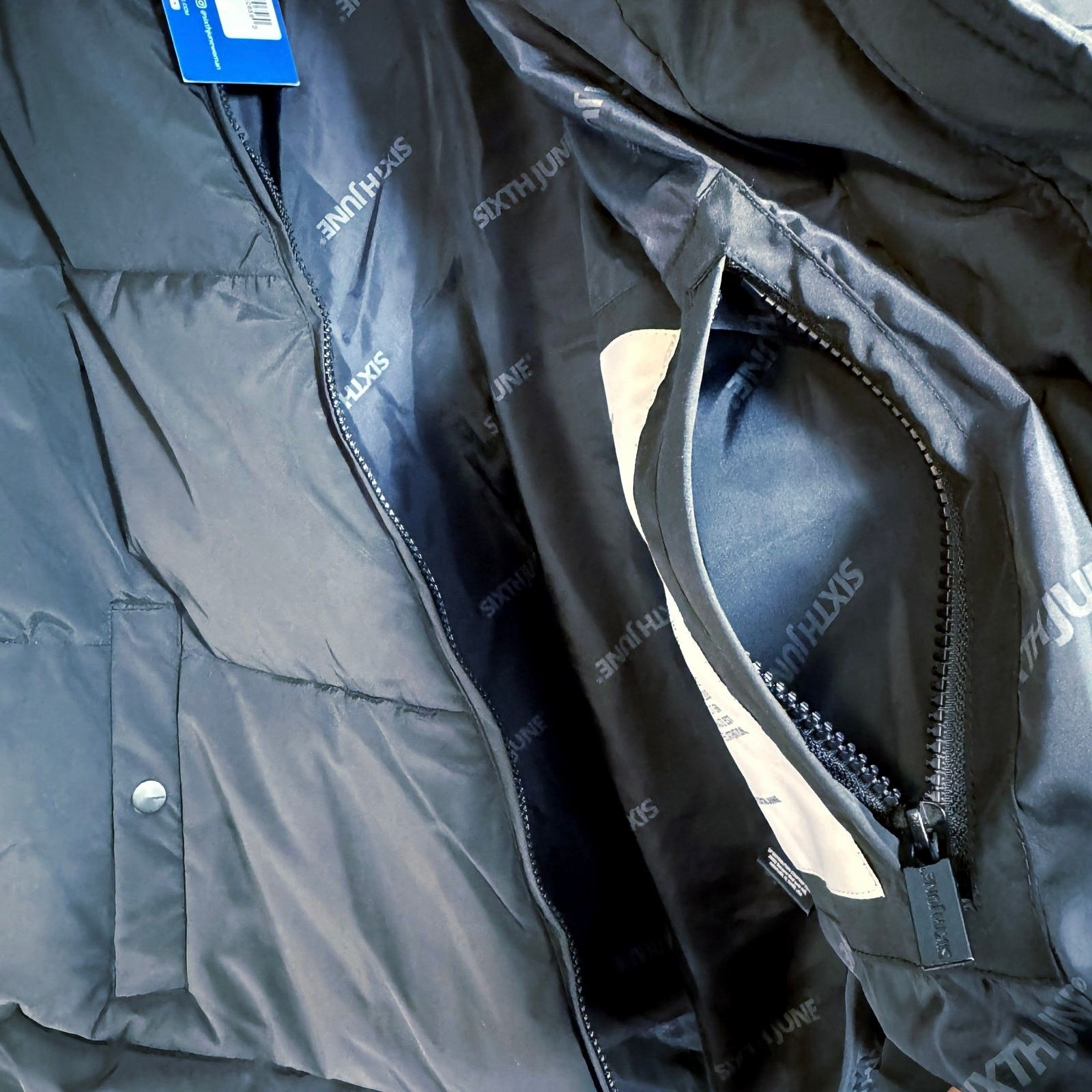 Sixth June Paris •NWT• Sixth June Paris Puffer Zip-up Jacket in Black •Medium Size US M / EU 48-50 / 2 - 6 Thumbnail