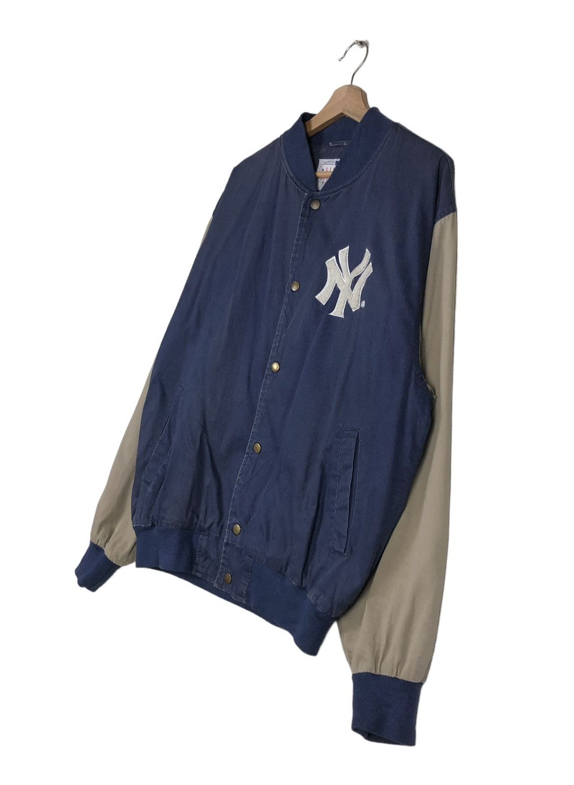 New York Yankees 🔥VINTAGE BOMBER JACKET NEW YORK YANKEES STARTER BIG LOGO Size US M / EU 48-50 / 2 - 4 Thumbnail