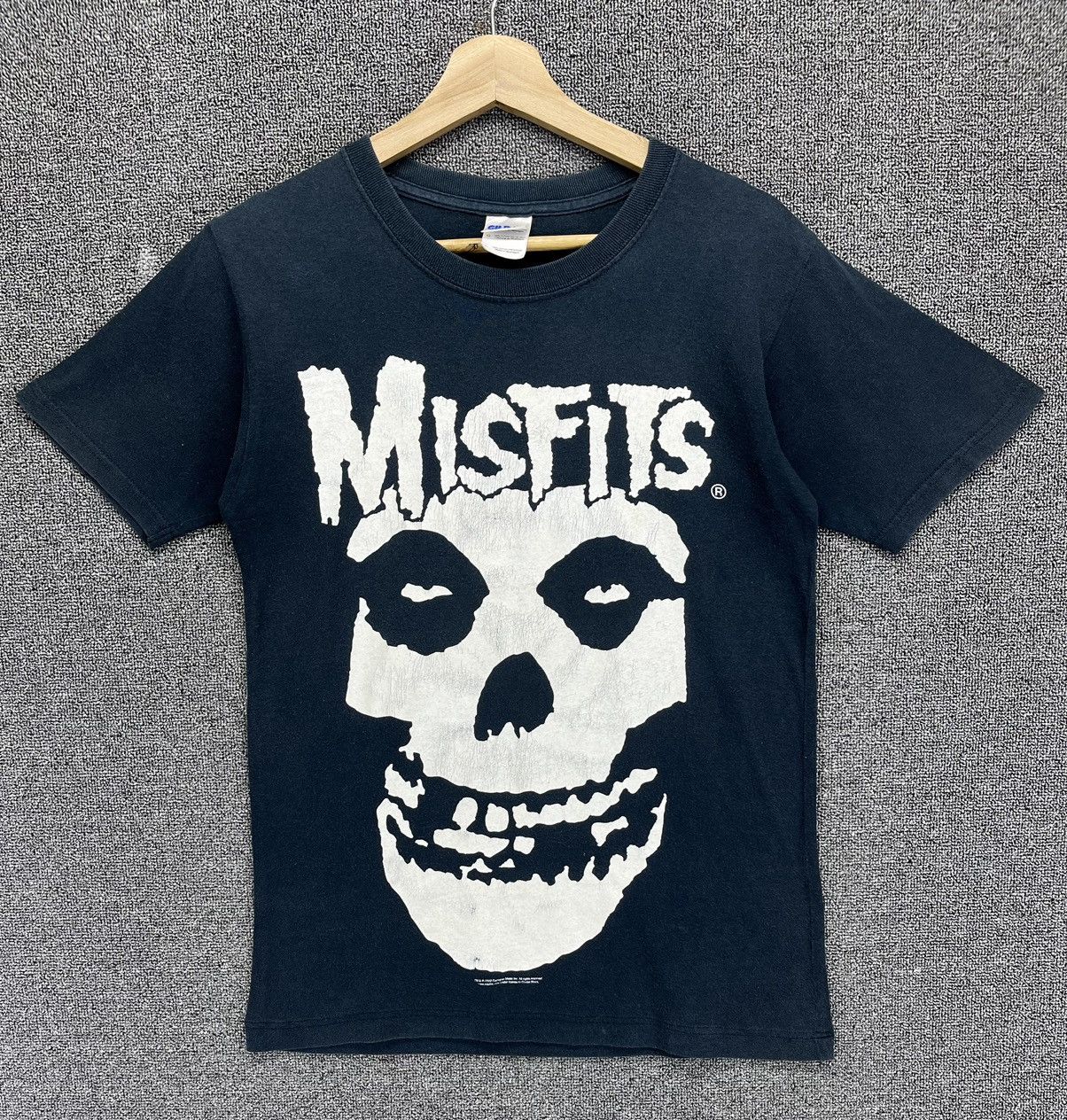 Band Tees Vintage Y2K Misfits Punk Rock Band Tees T Shirts Size L / US 10 / IT 46 - 1 Thumbnail
