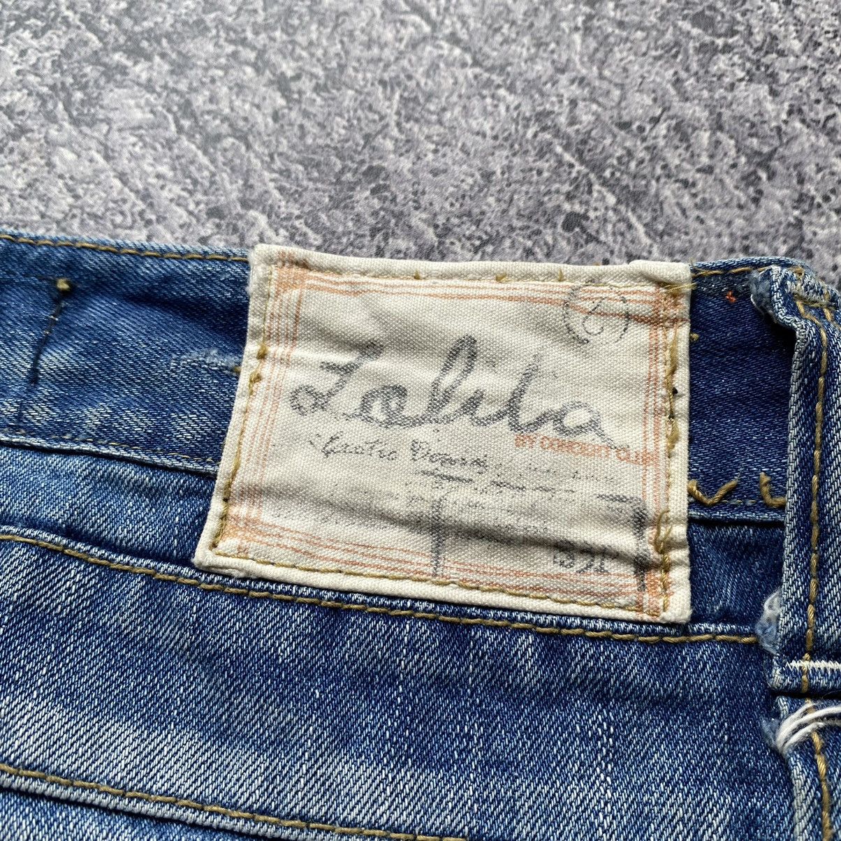 Japanese Brand YOSHIMOTO NARA x LOLITA Vintage Distressed Denim Jeans Size US 31 - 8 Thumbnail