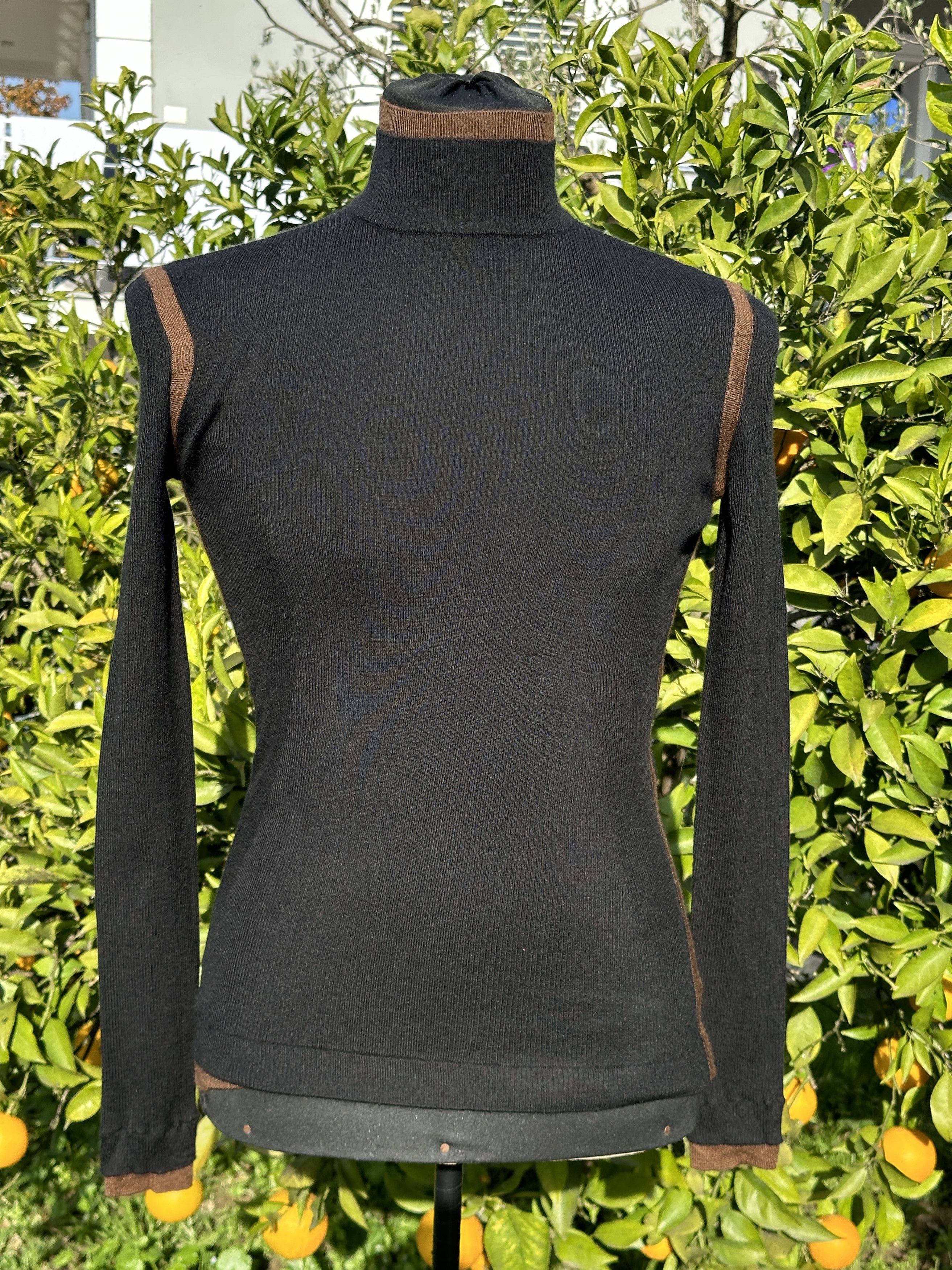Akris Akris Wool Cashmere Silk Turtleneck Top Black Trim 40 US 10 Size M / US 6-8 / IT 42-44 - 2 Thumbnail