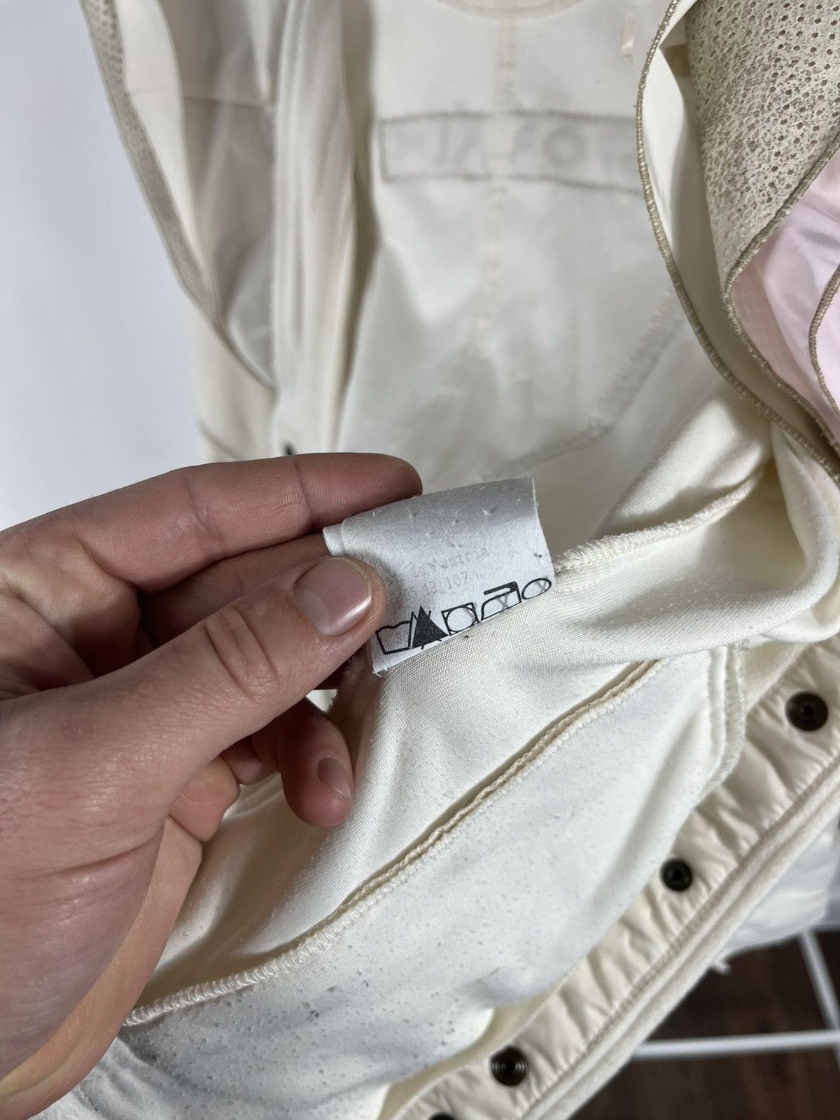 Sportalm Kitzbuhel Sportalm Cream Hooded Jacket With Embroidery Size 36 Size S / US 4 / IT 40 - 9 Thumbnail