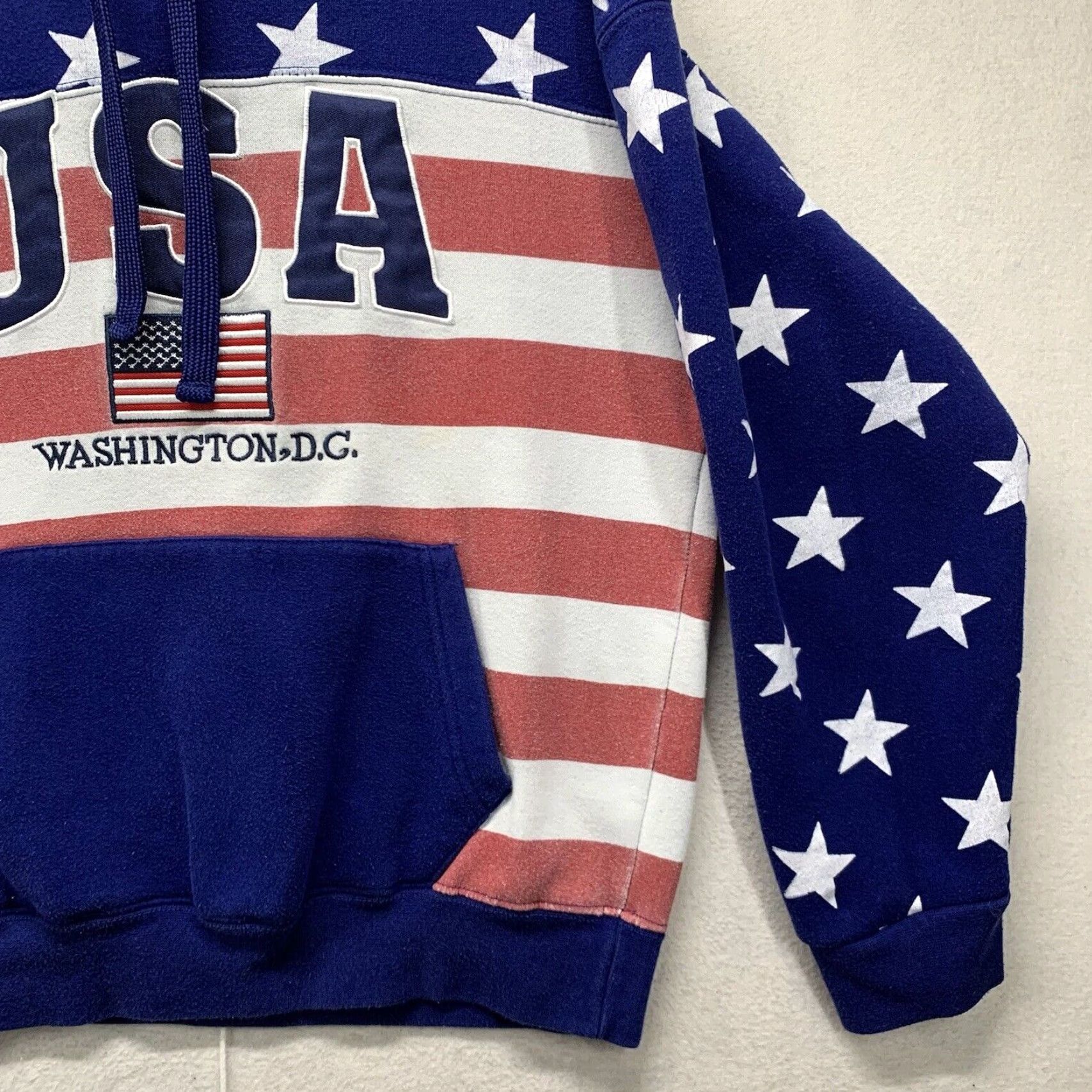 Vintage VINTAGE 90s Hoodie USA Flag Allover Print Joe’s Medium Mens Cotton Blend Fleece Pullover 80s 90s Graphic Size US M / EU 48-50 / 2 - 2 Thumbnail