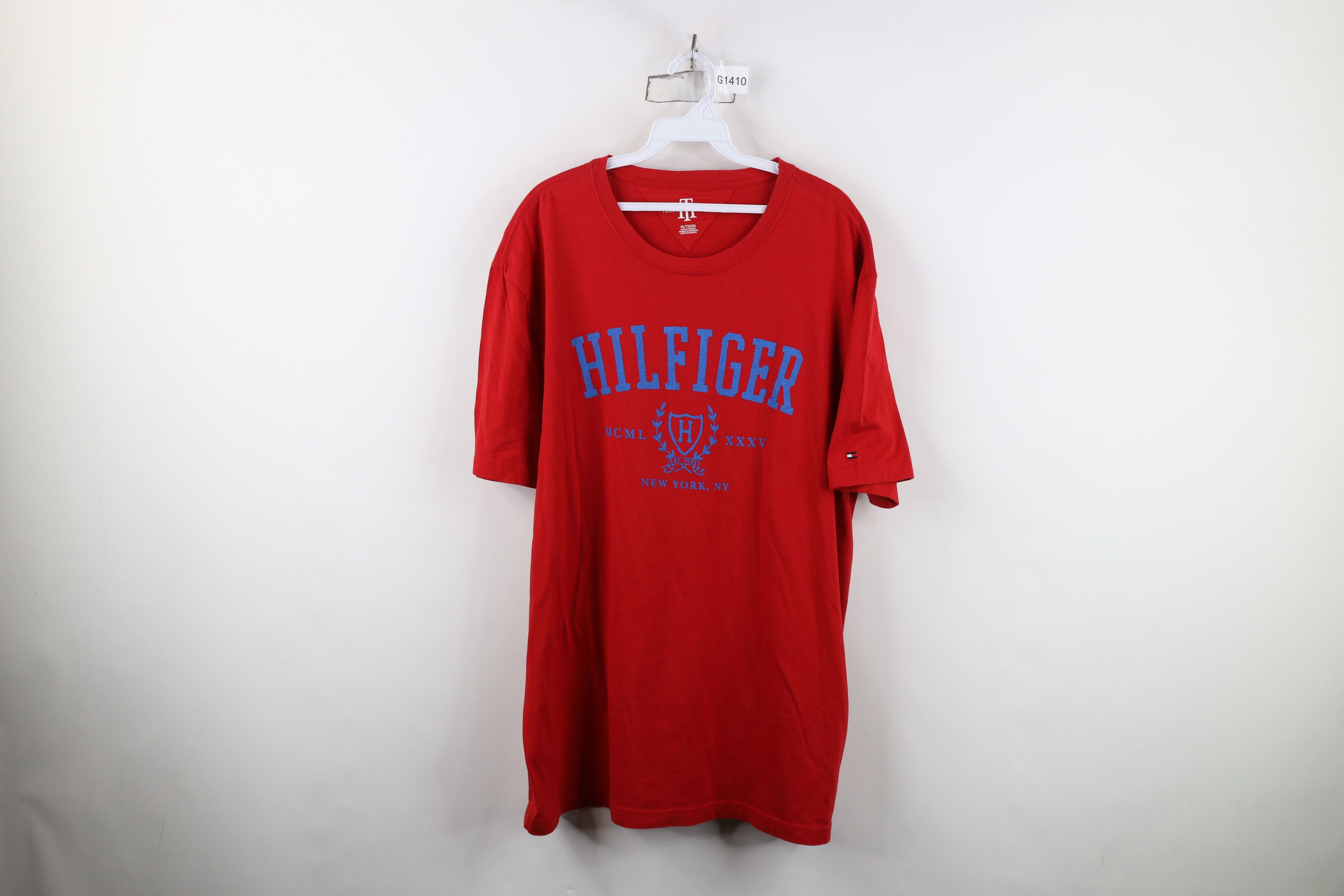 Tommy Hilfiger Vintage Y2K Tommy Hilfiger Spell Crest Short Sleeve T-Shirt Size US XL / EU 56 / 4 - 1 Thumbnail