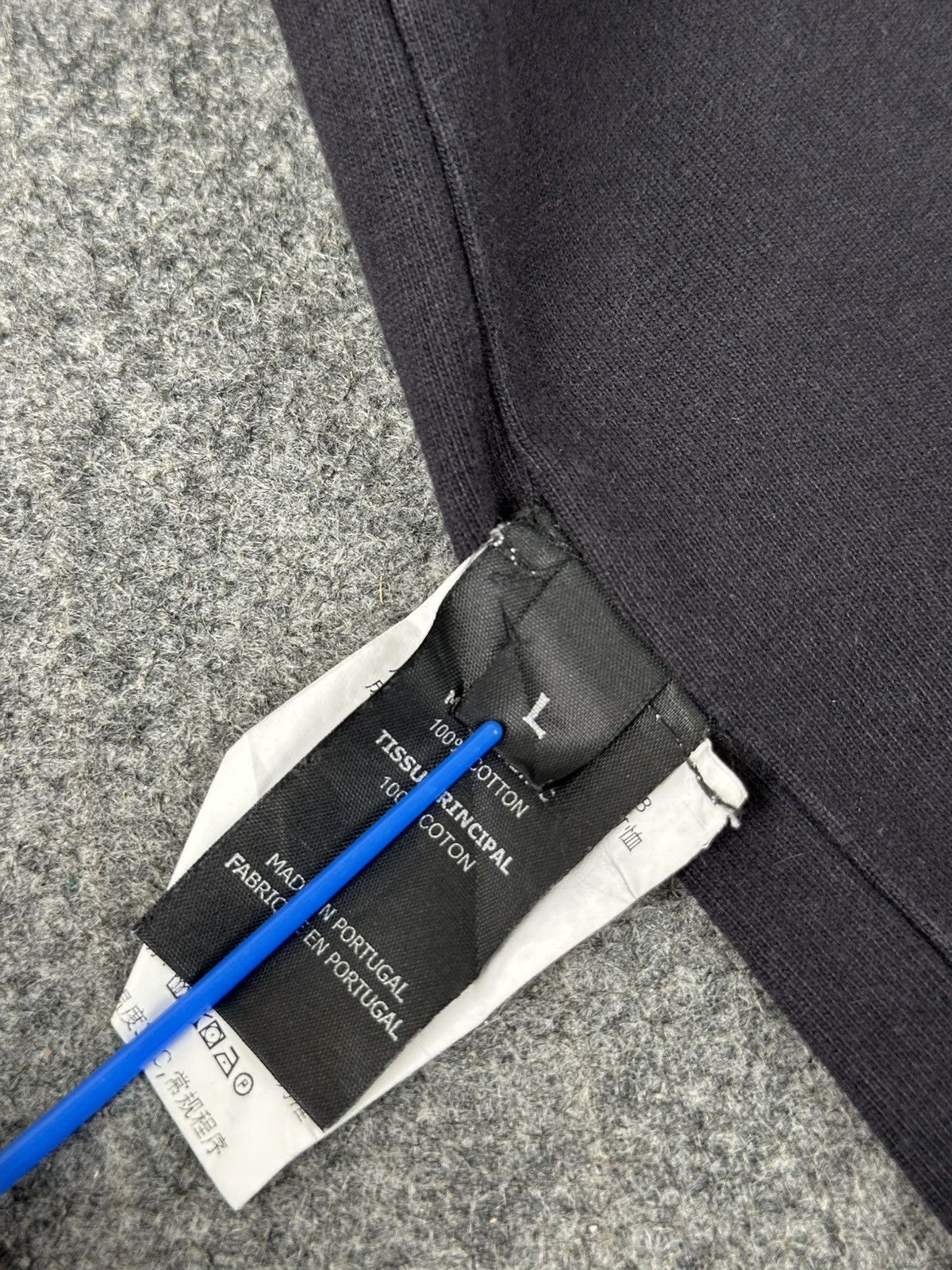 Vetements Vetements - Demna Gvasalia A/W18 Inside Out Oversize T-Shirt Size US L / EU 52-54 / 3 - 15 Thumbnail