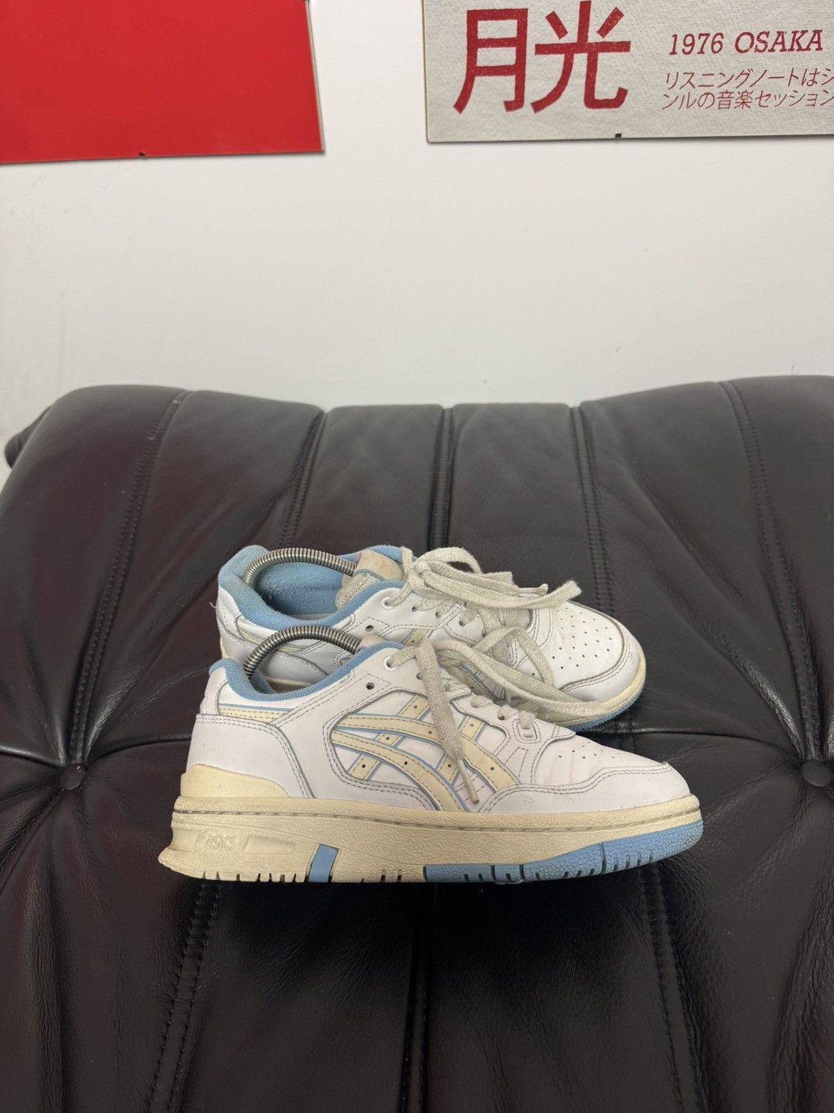 Asics Asics Gel Woman Low Sneakers Leather White Baby Blue Rare Size US 4.5 / IT 34.5 - 2 Thumbnail