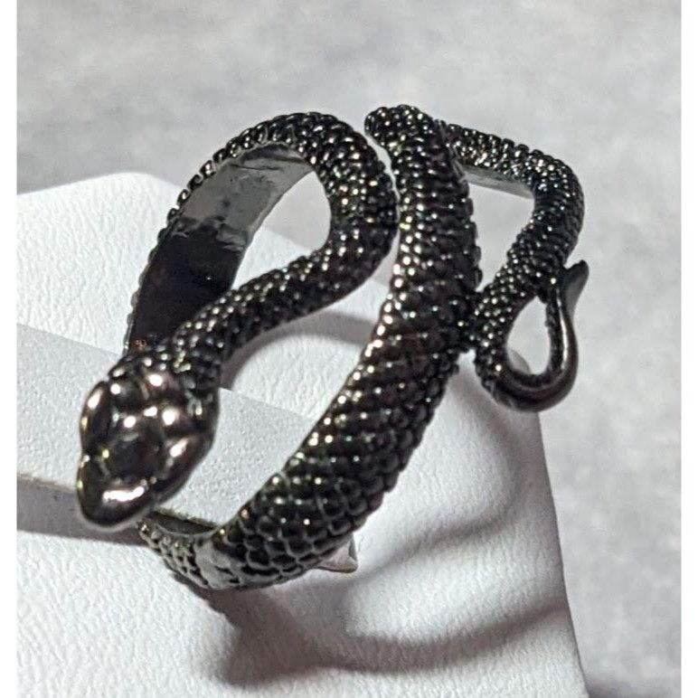 Other Gothic Gunmetal Tone Textured Snake Ring Size 5 1/2 Size ONE SIZE - 2 Thumbnail