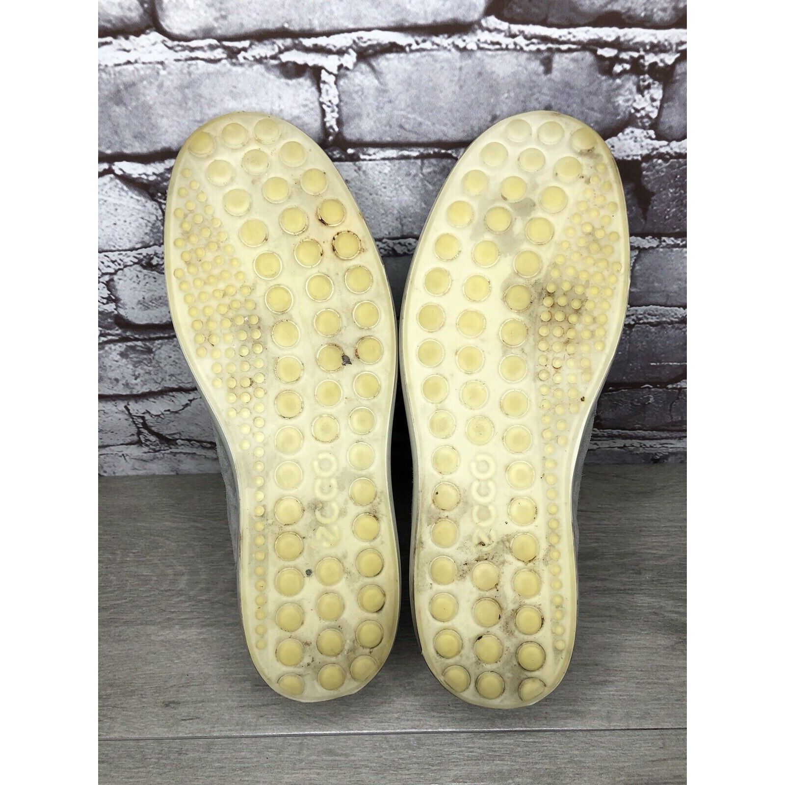 Ecco ECCO Grey Suede Leather Lace Up Comfort Casual Sneakers Shoe Size US 10 / EU 43 - 14 Thumbnail