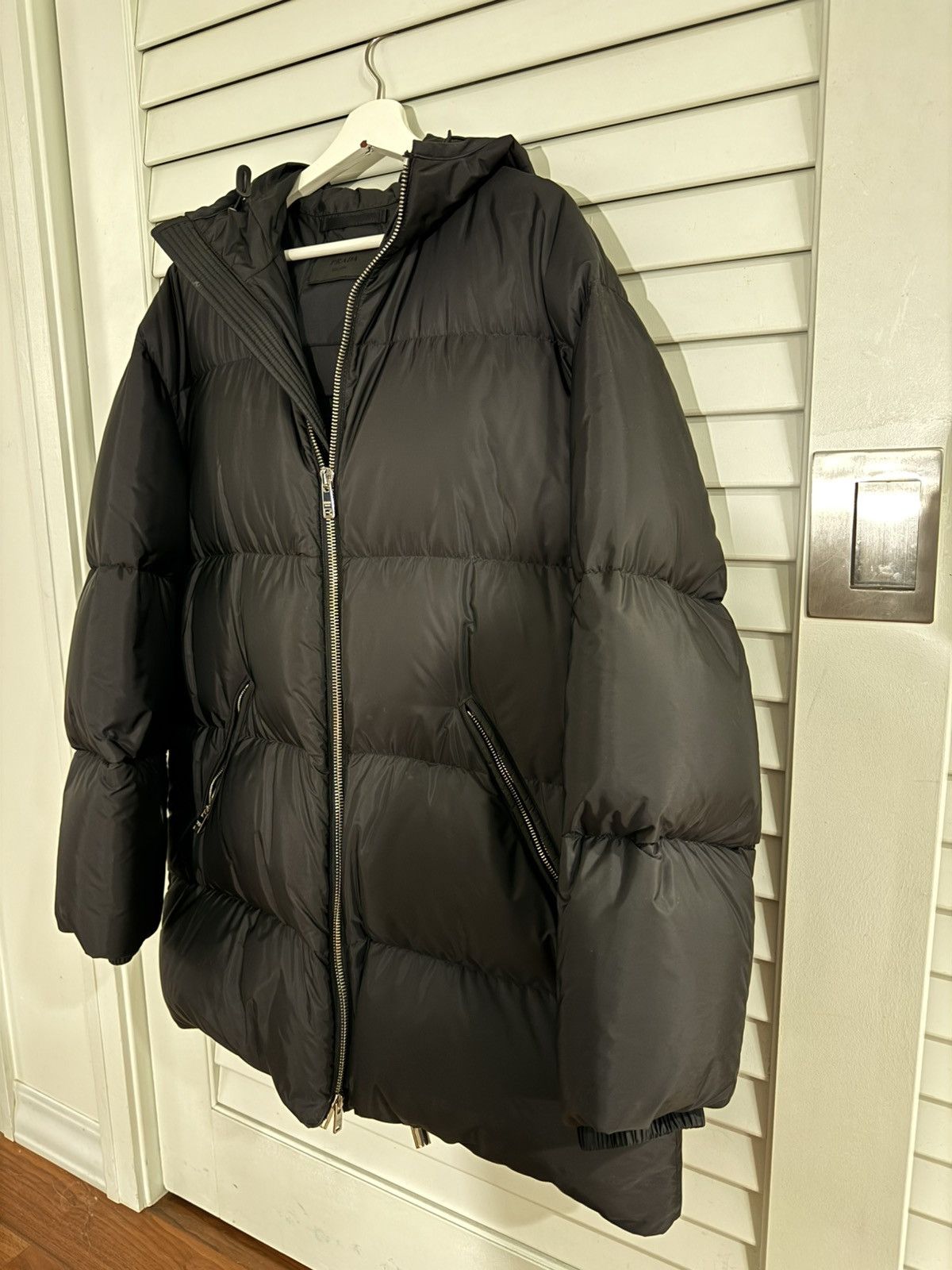 Prada Oversized Prada Puffer Jacket/Parka Size US M / EU 48-50 / 2 - 3 Thumbnail