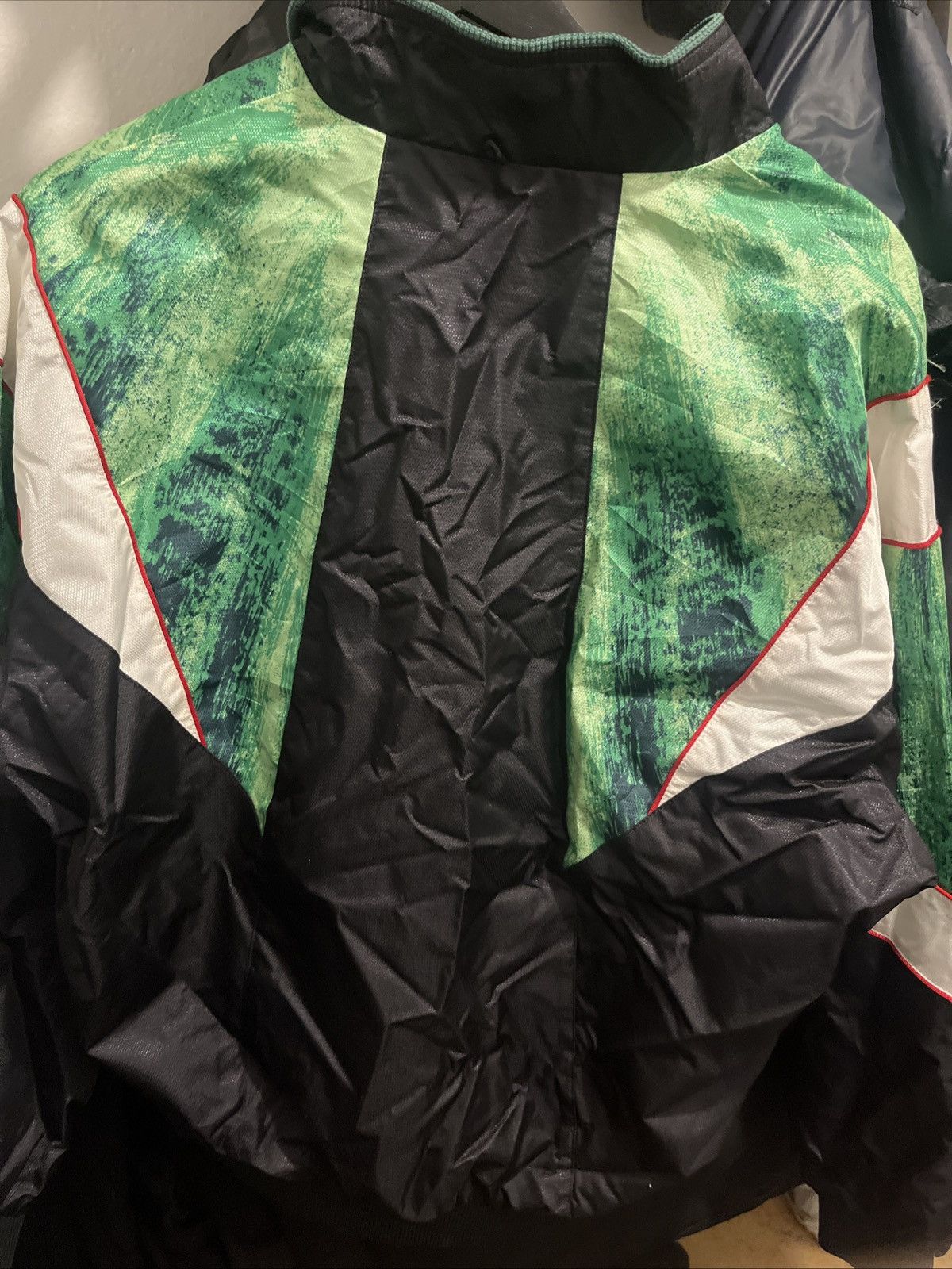 Mizuno Tokyo Verdy Yomirui 1993 Mizuno track jacket - JP L fits M Size US M / EU 48-50 / 2 - 3 Thumbnail