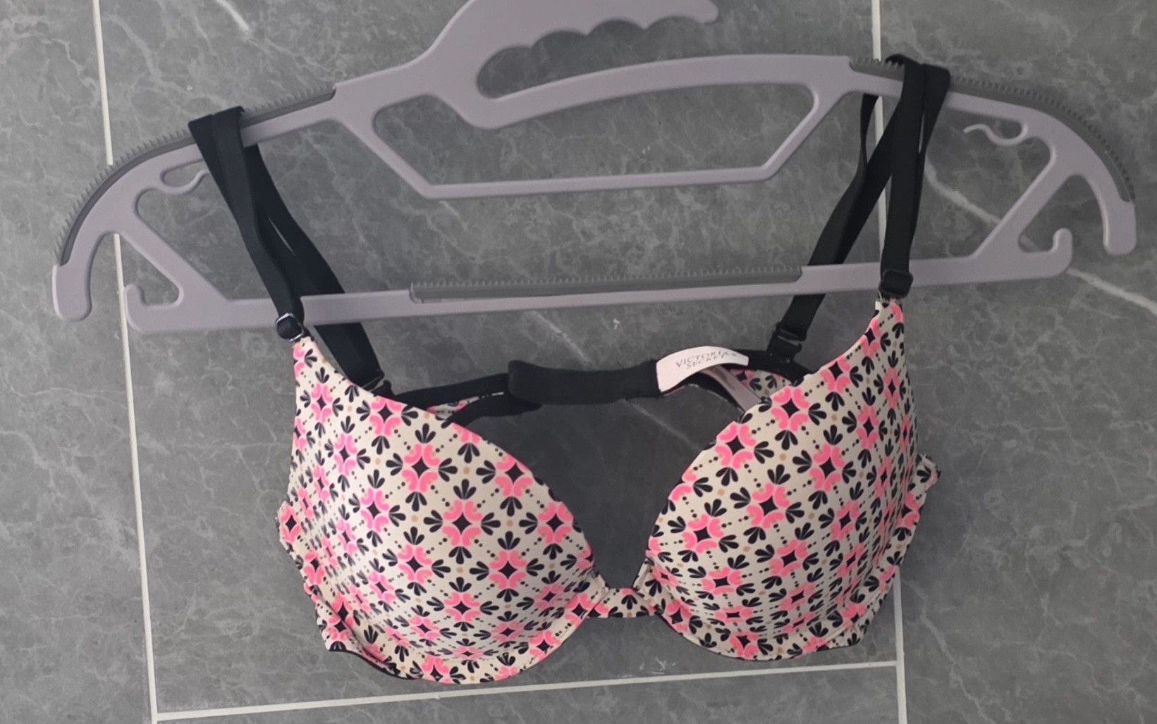 Victoria's Secret NIP Victoria's Secret Sexy Tee Push Up Bra Starburst 32B Size ONE SIZE - 1 Thumbnail