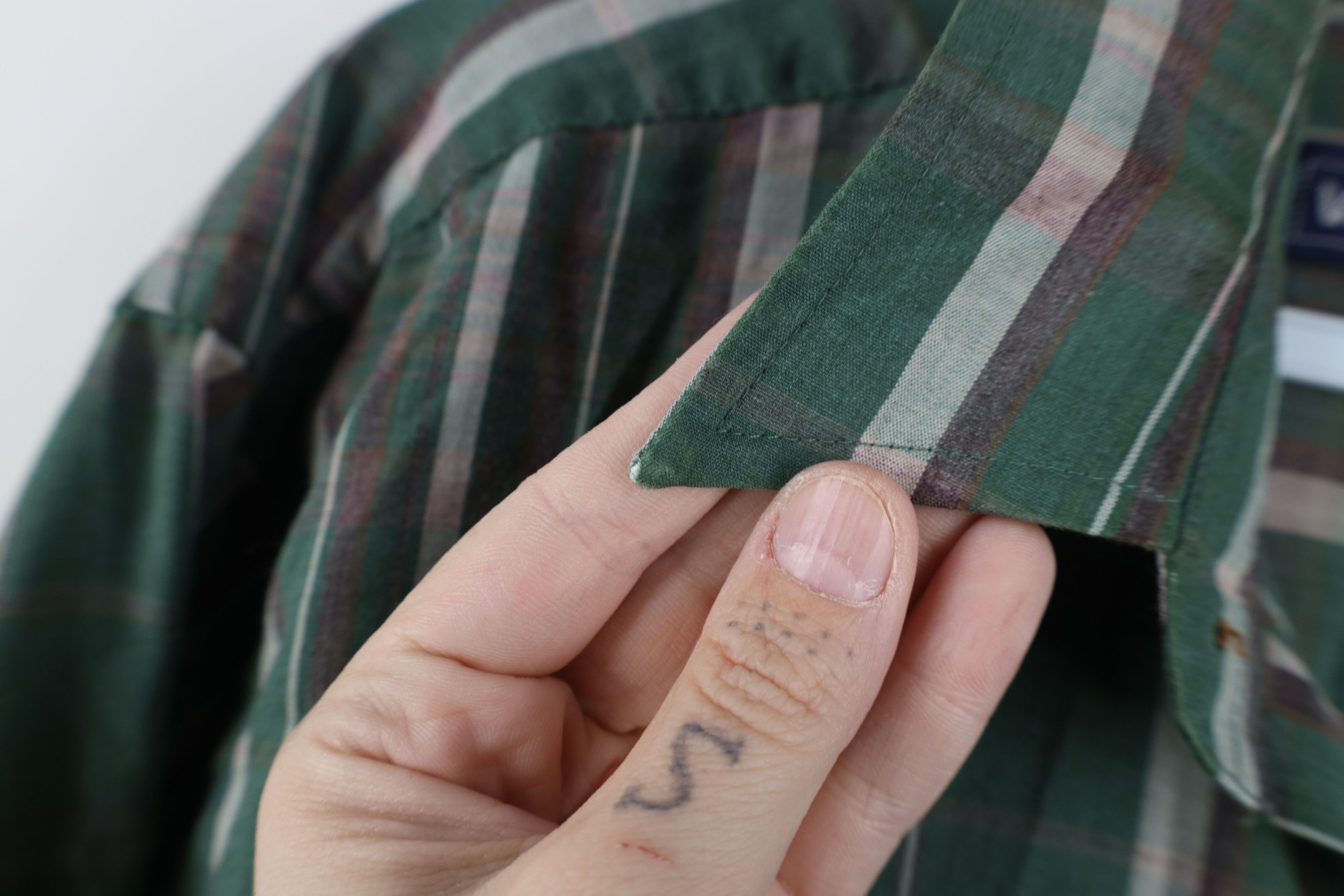 Vintage Vintage 90s Streetwear Collared Button Shirt Green Plaid Size US M / EU 48-50 / 2 - 7 Thumbnail