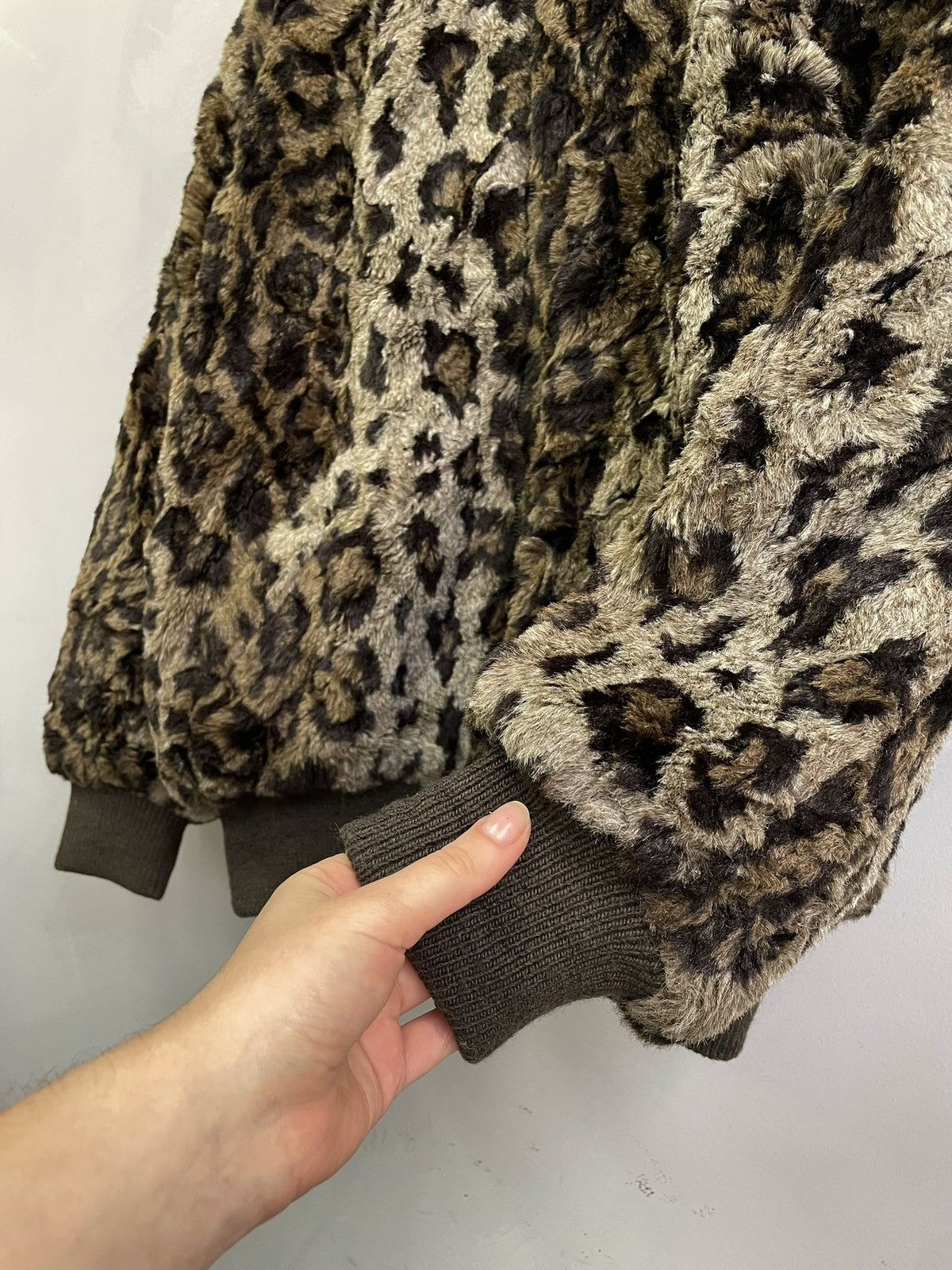 Le Grande Bleu (L.G.B.) Legrandebleu style faux fur leopard jacket vintage 90s Y2K Size US M / EU 48-50 / 2 - 4 Thumbnail