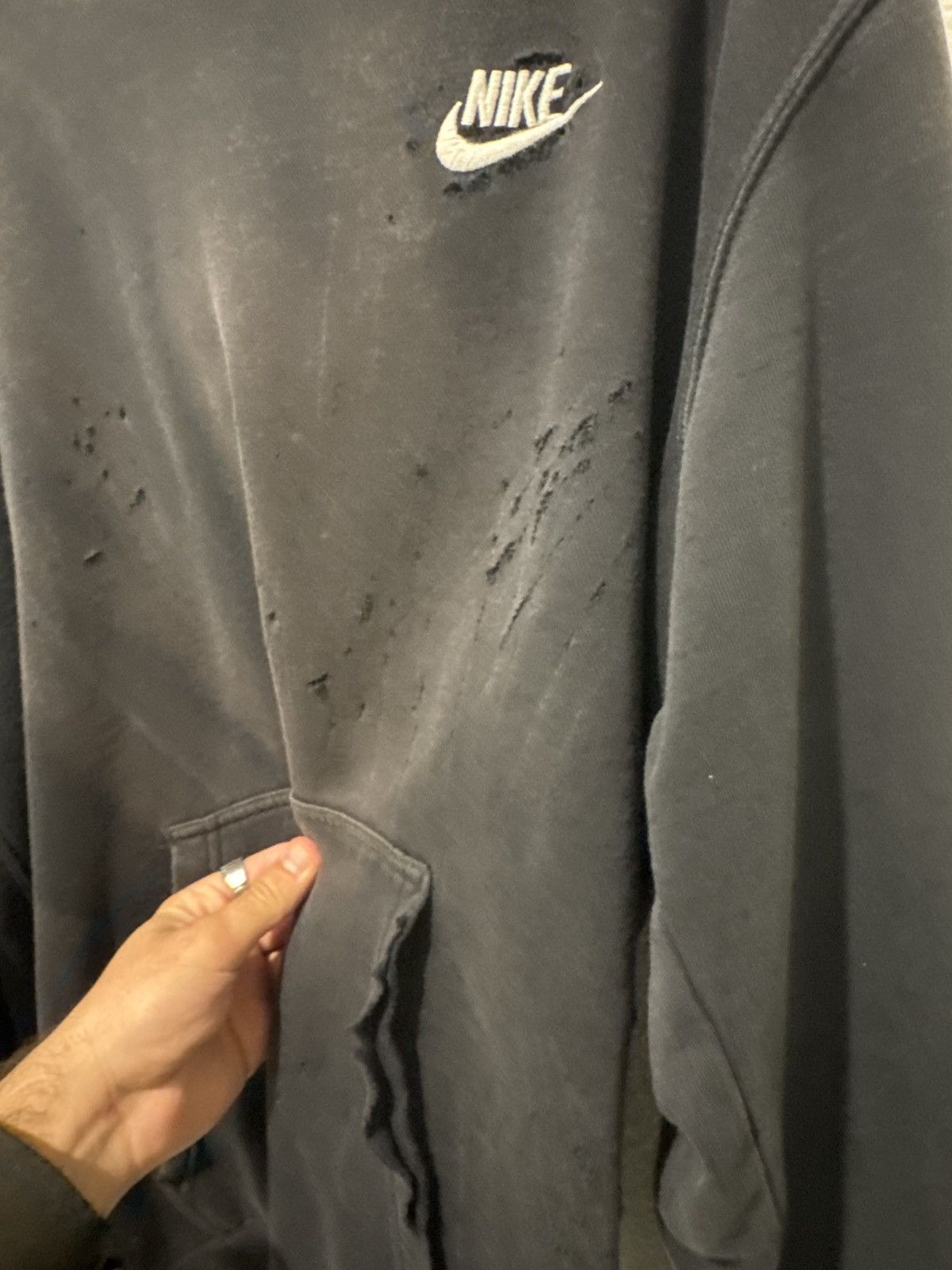 Nike Y2K Distressed Nike Hoodie Size US L / EU 52-54 / 3 - 6 Thumbnail