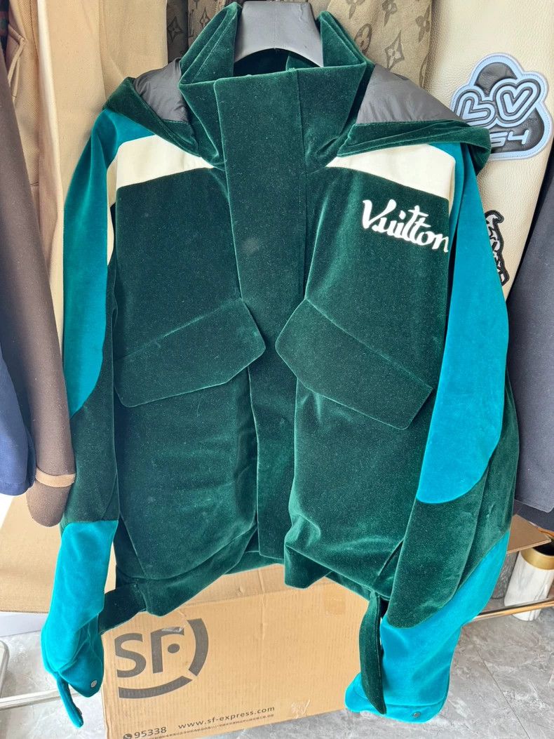 Louis Vuitton Louis Vuitton jacket Size US L / EU 52-54 / 3 - 1 Thumbnail
