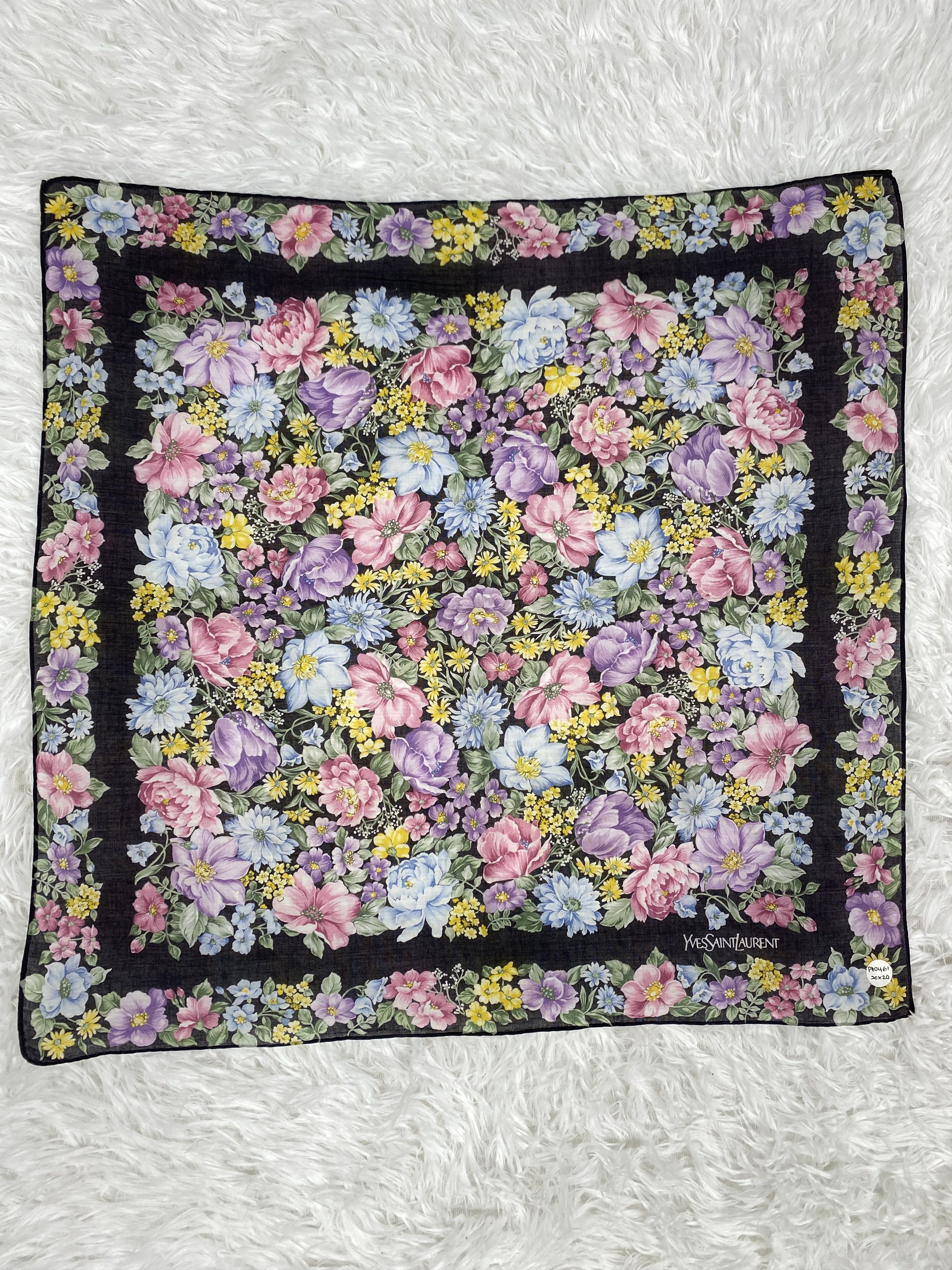 Yves Saint Laurent Vintage Yves Saint Laurent Handkerchief Neckerchief PH0461 Size ONE SIZE - 3 Thumbnail
