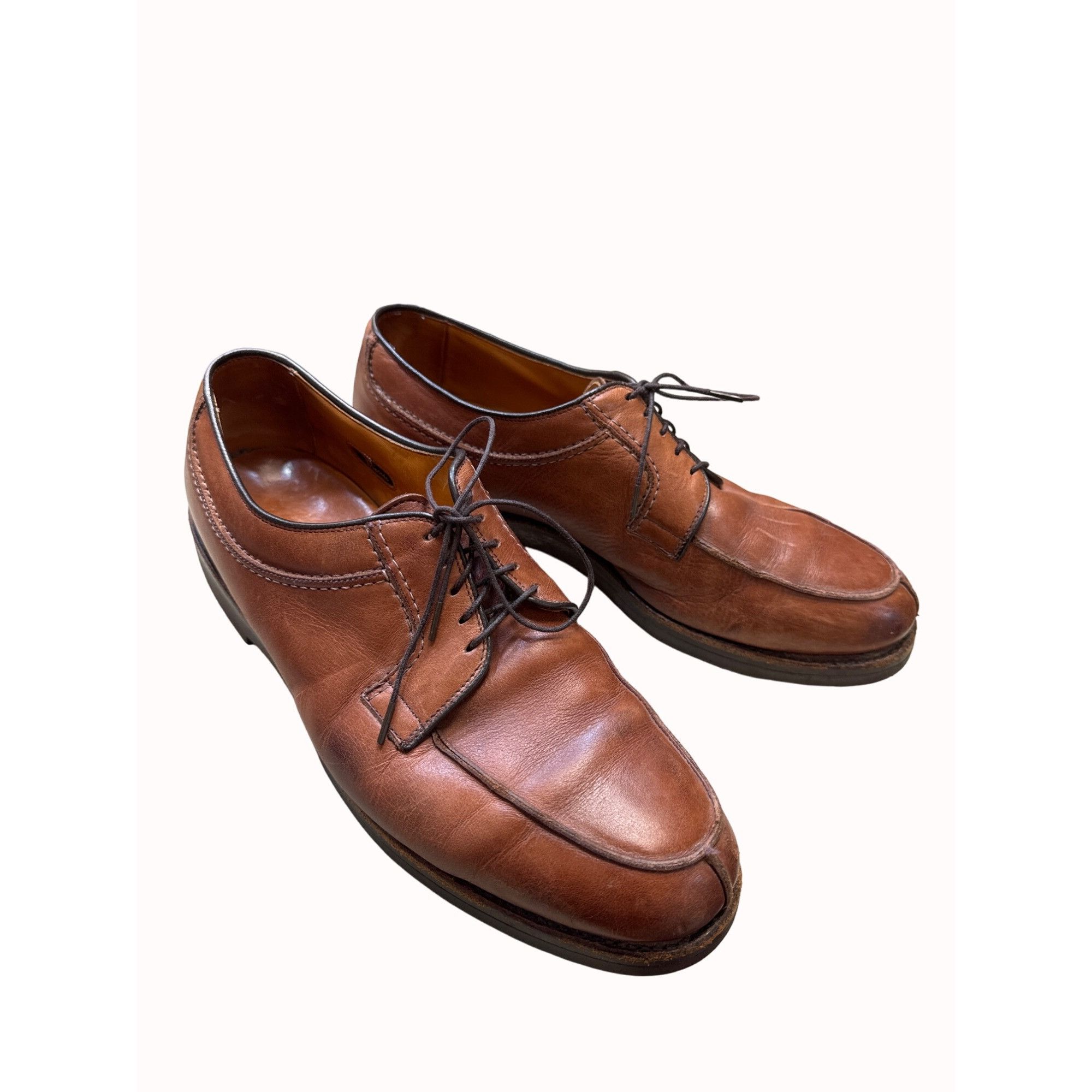 Allen Edmonds Allen Edmonds men’s brown leather dress up laced Oxford shoe Size US 9.5 / EU 42-43 - 12 Thumbnail