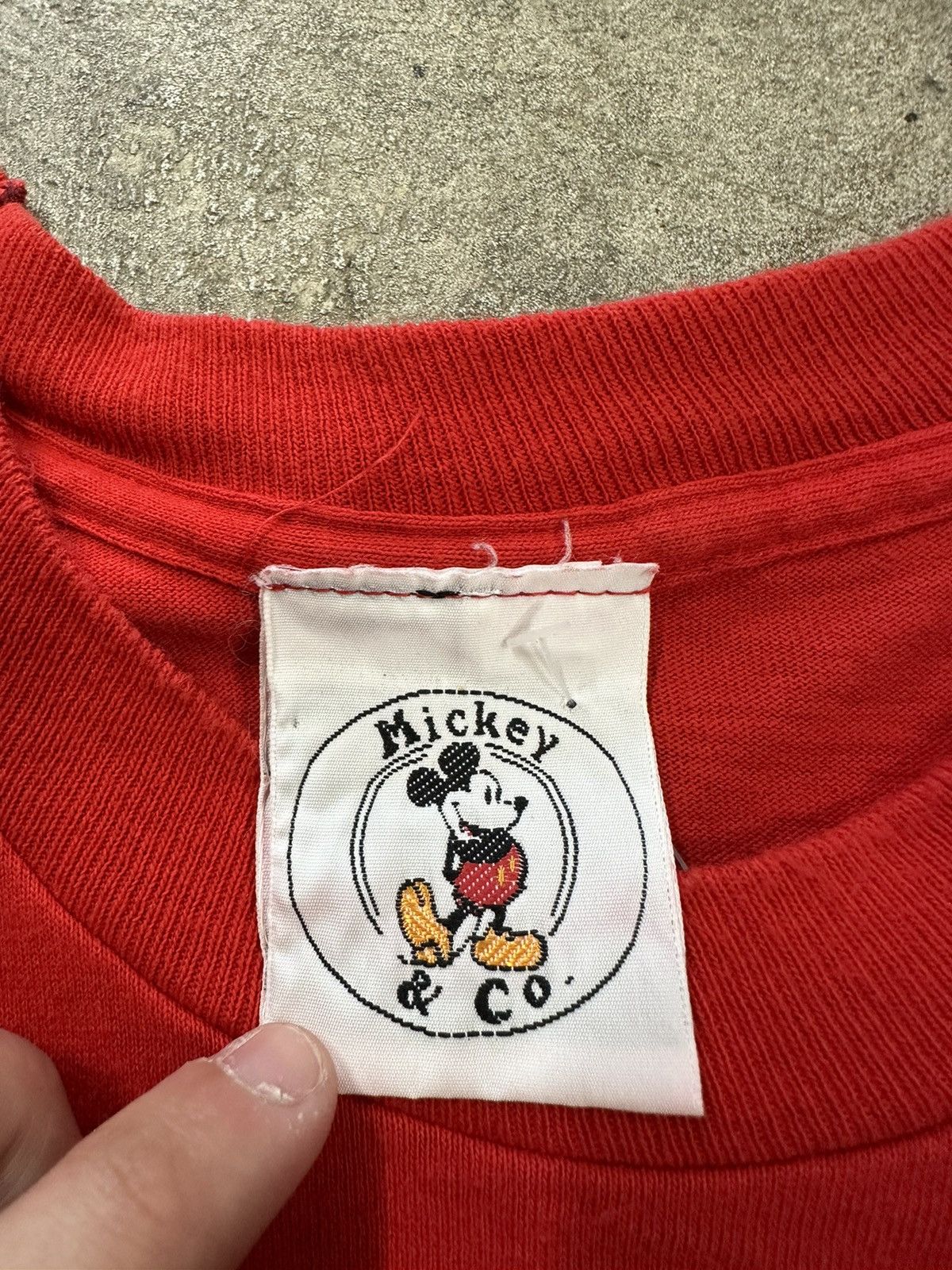 Disney Vintage 90s Disney Mickey Mouse Cartoon T-Shirt Size US XL / EU 56 / 4 - 11 Thumbnail