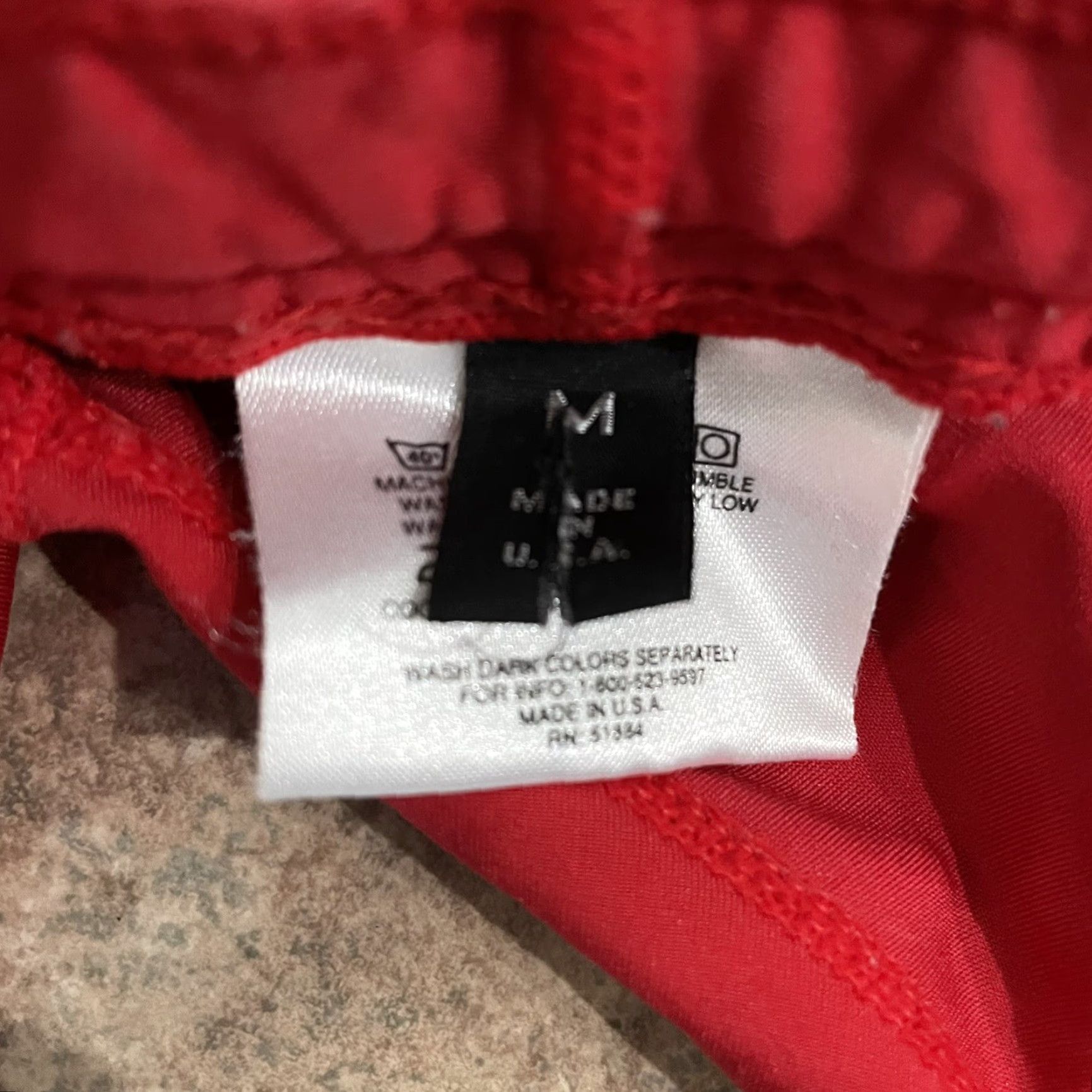 Patagonia VINTAGE Patagonia pants Womens M Red Nylon Athletic Compression USA Made in USA Size 32" / US 10 / IT 46 - 4 Thumbnail