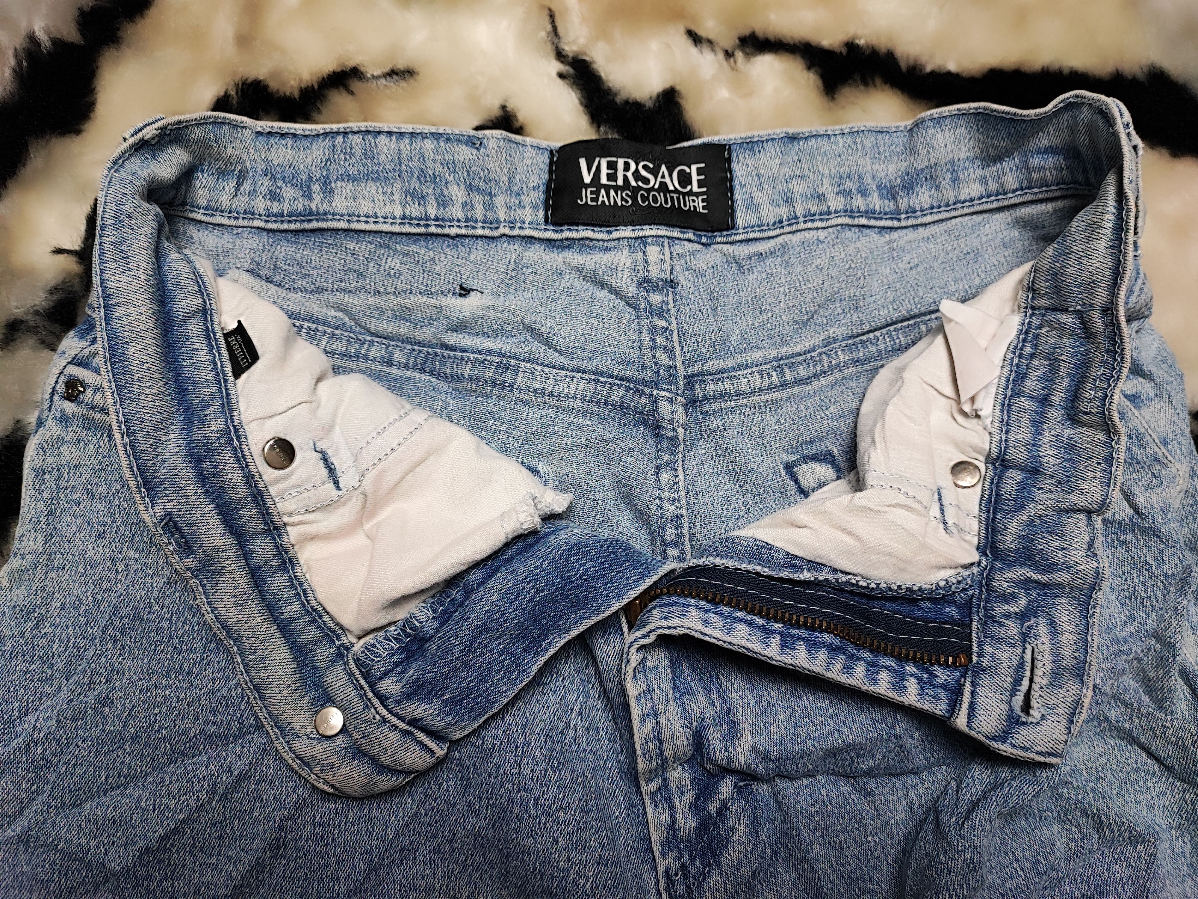 If Six Was Nine Denim Skirt Distress Versace Jeans Size 28" / US 6 / IT 42 - 8 Thumbnail