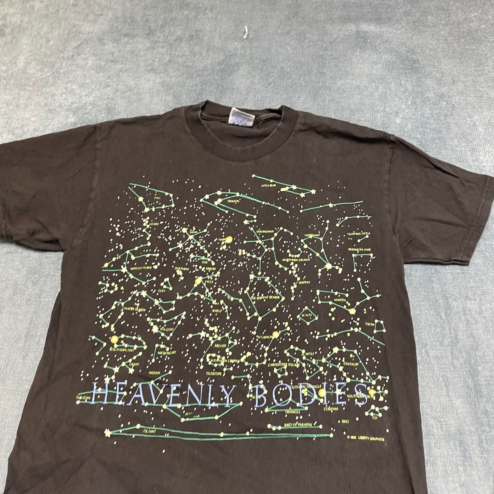 Hanes VINTAGE Hanes T-Shirt Men M Black Heavenly Bodies Double-Sided Star Map Size US M / EU 48-50 / 2 - 4 Thumbnail