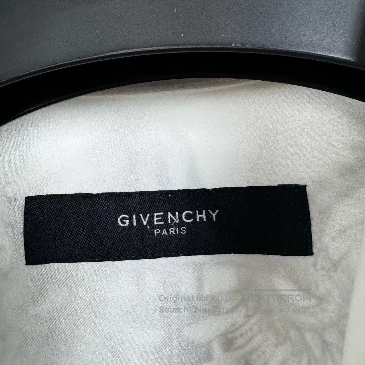 Givenchy Givenchy White Graffiti Logo Shirt. Size US M / EU 48-50 / 2 - 4 Thumbnail