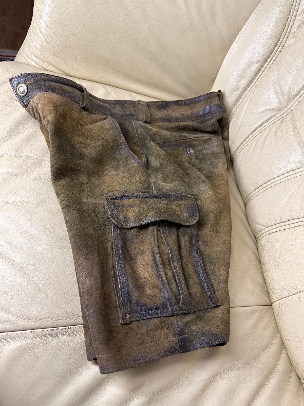 Genuine Leather Vintage Maddox Country Leather Cargo shorts Suede Size US 34 / EU 50 - 18 Thumbnail