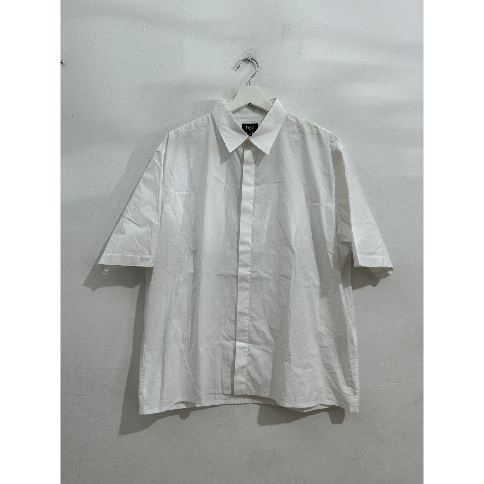 Fendi FENDI WHITE BUTTON UP SIZE 43 (XL) PREOWNED Size US XL / EU 56 / 4 - 1 Thumbnail