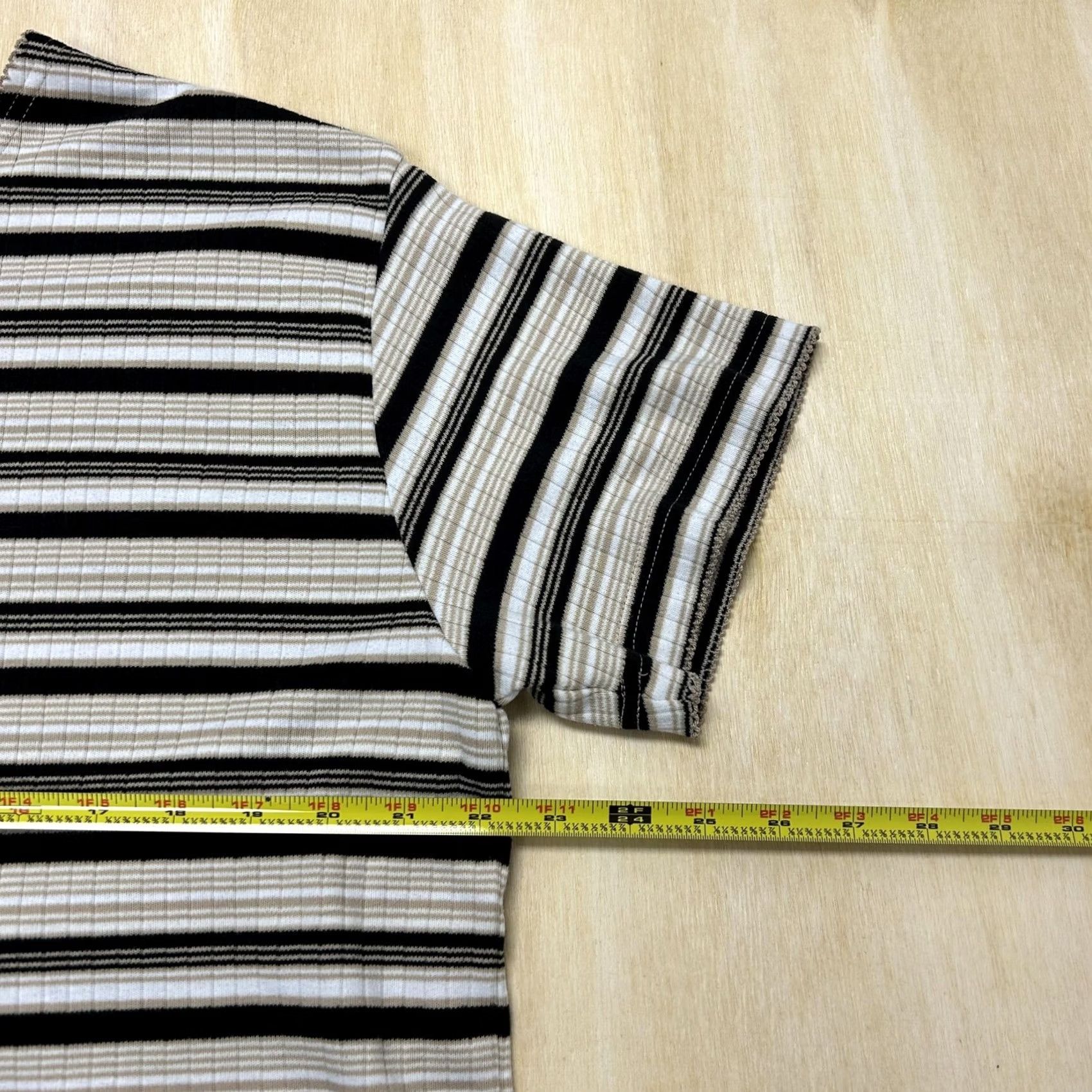 Croft & Barrow Croft & Barrow Shirt Womens XL Black Stripe Henley Short Sleeve Ribbed Knit Top Size XL / US 12-14 / IT 48-50 - 5 Thumbnail