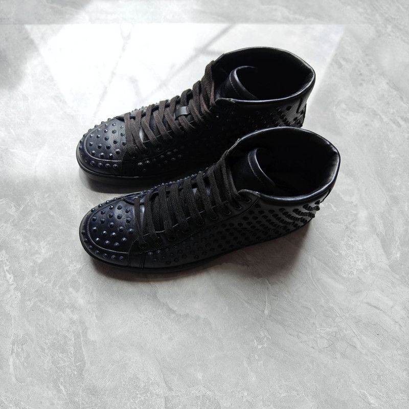 Gucci Gucci High-Top Studded Sneakers in Black 0079 Size US 8.5 / EU 41-42 - 1 Thumbnail