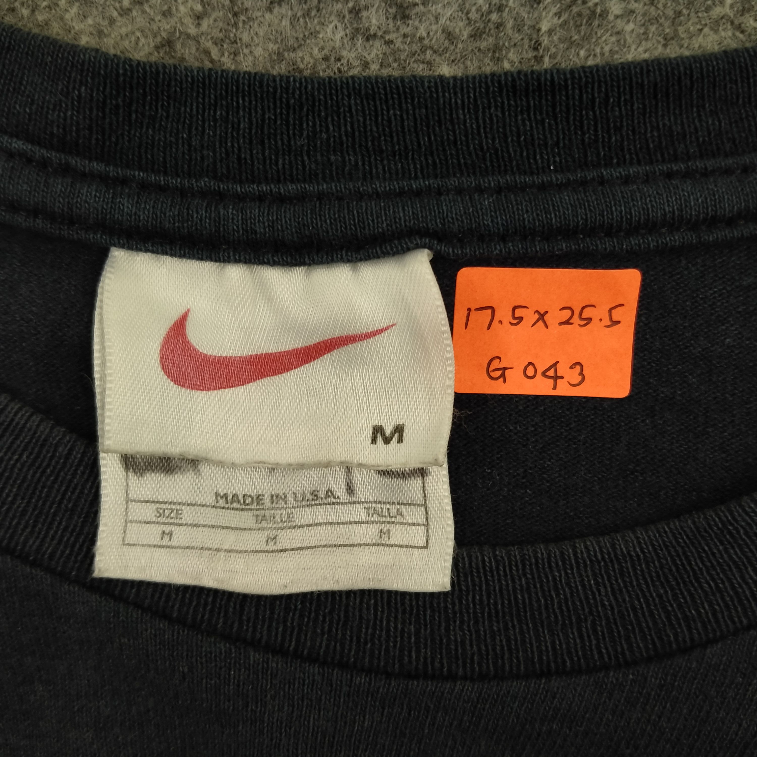 Nike Vintage Nike Basketball Small Tshirt - G043 Size US S / EU 44-46 / 1 - 3 Thumbnail