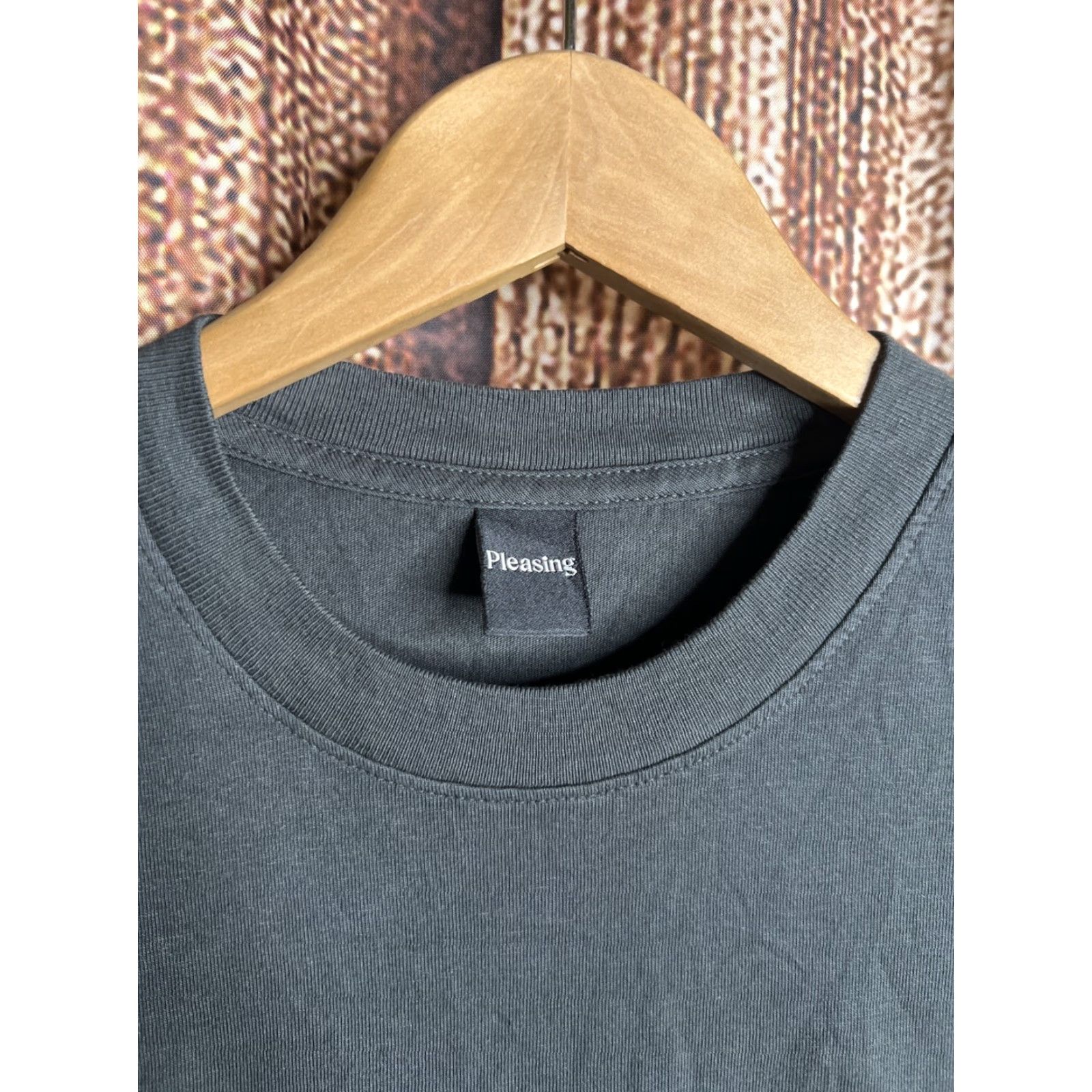 Vintage Pleasing Harry Styles T-Shirt Unisex Adults Gray XS Crew Neck Short Sleeve Love 90s? Size US M / EU 48-50 / 2 - 2 Thumbnail